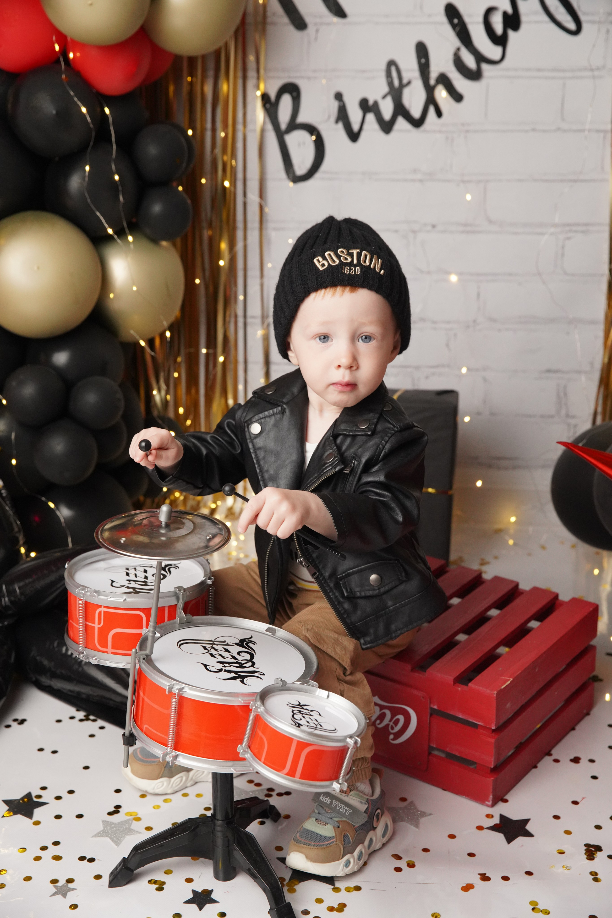 Машинка. Фотограф новорожденных. Семейный и детский фотограф в городе Сургуте