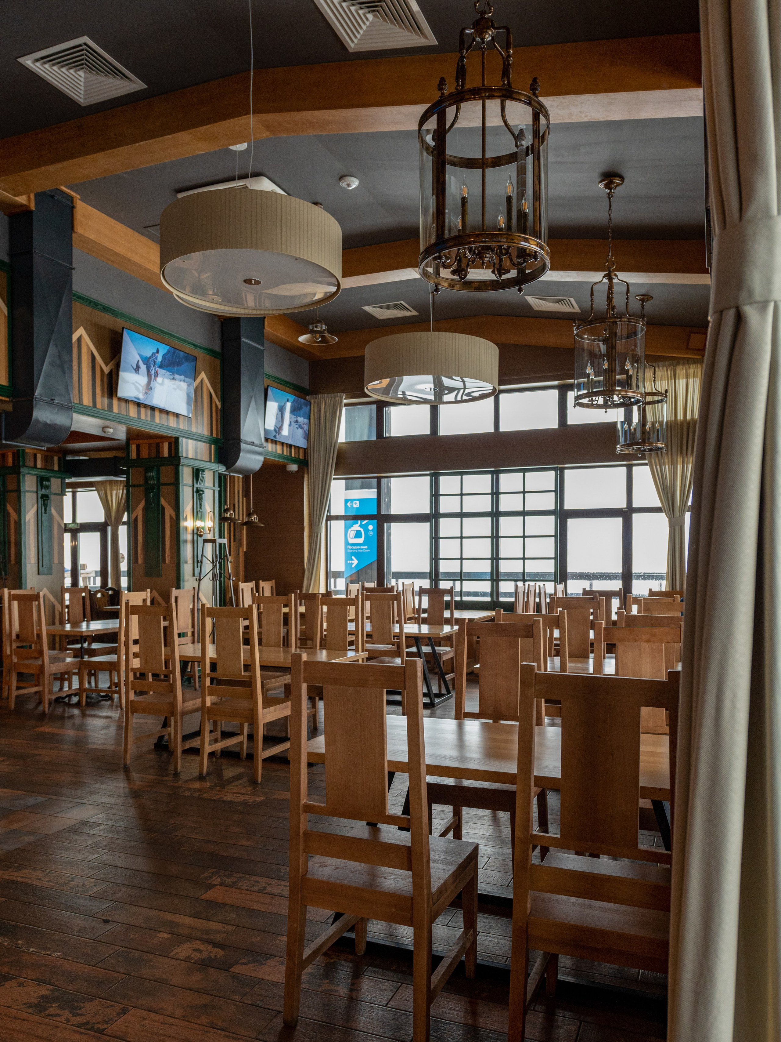 Ресторан «Приют ветров». Репортажный фотограф в Красной Поляне и Сочи Павлюченко Екатерина