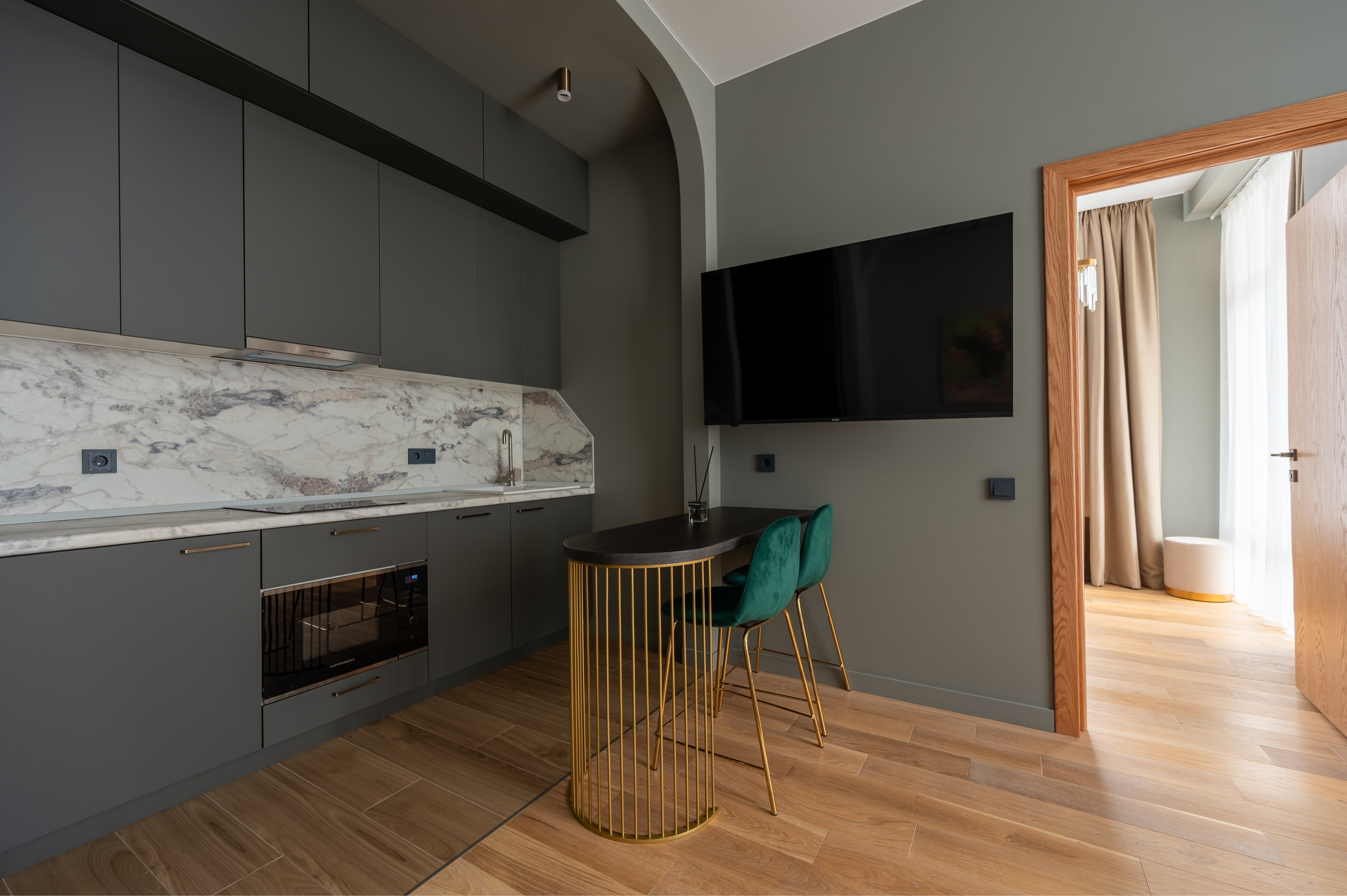 Апарт-отель на Листопадной. Репортажный фотограф в Красной Поляне и Сочи Павлюченко Екатерина