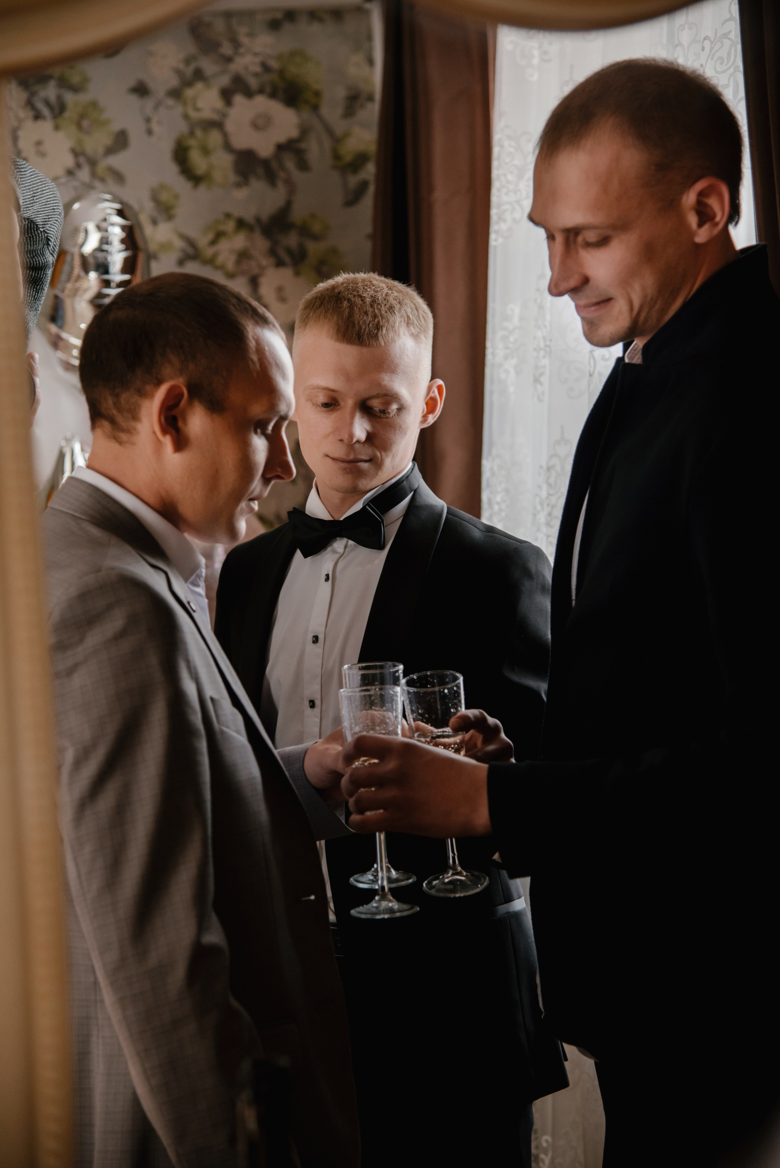 Евгений и Александра. Свадебный фотограф от weddstudio