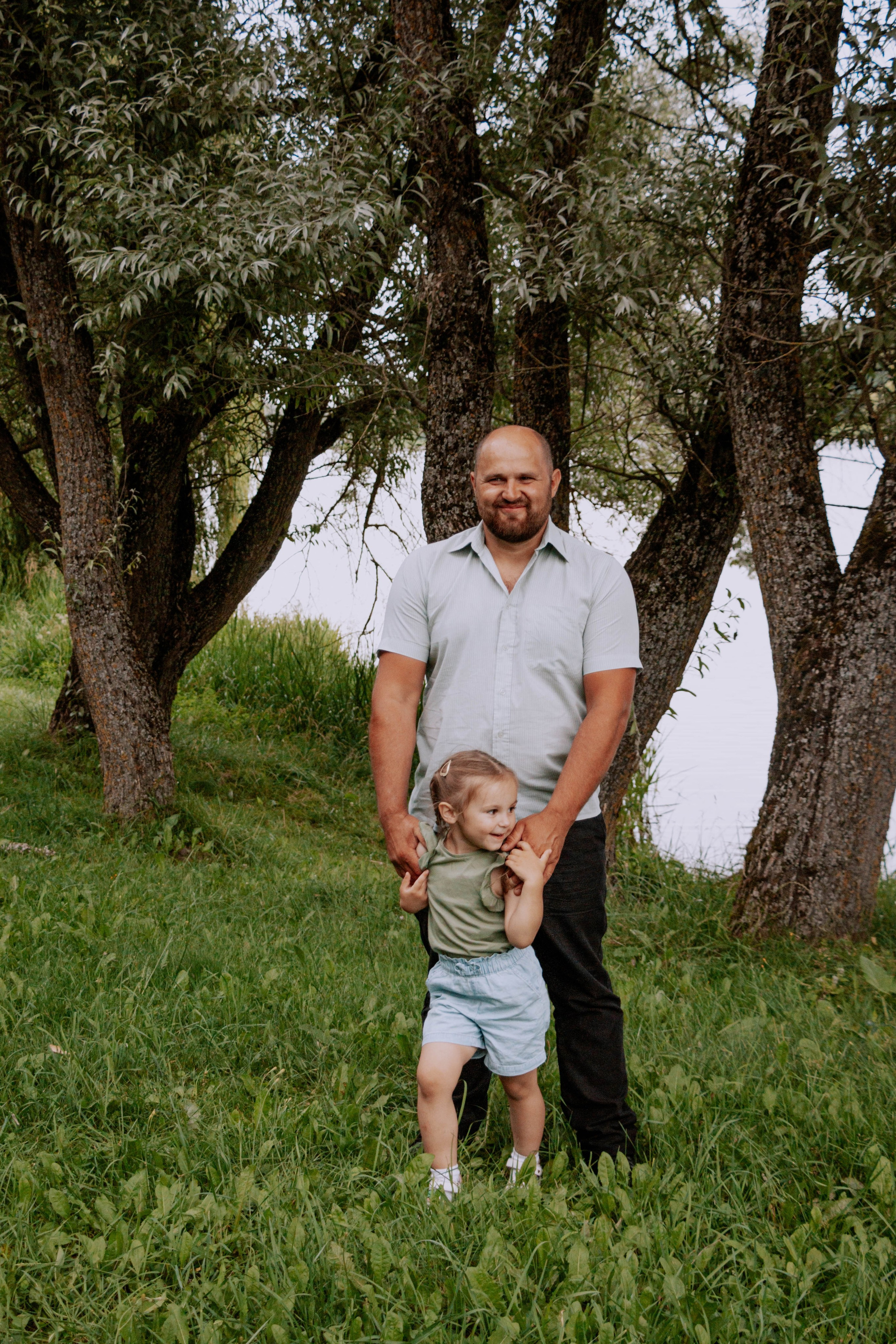 Алексей, Римма, Аннушка и Полина. Бережно сохраняю ваши чувства и истории на своих фотографиях