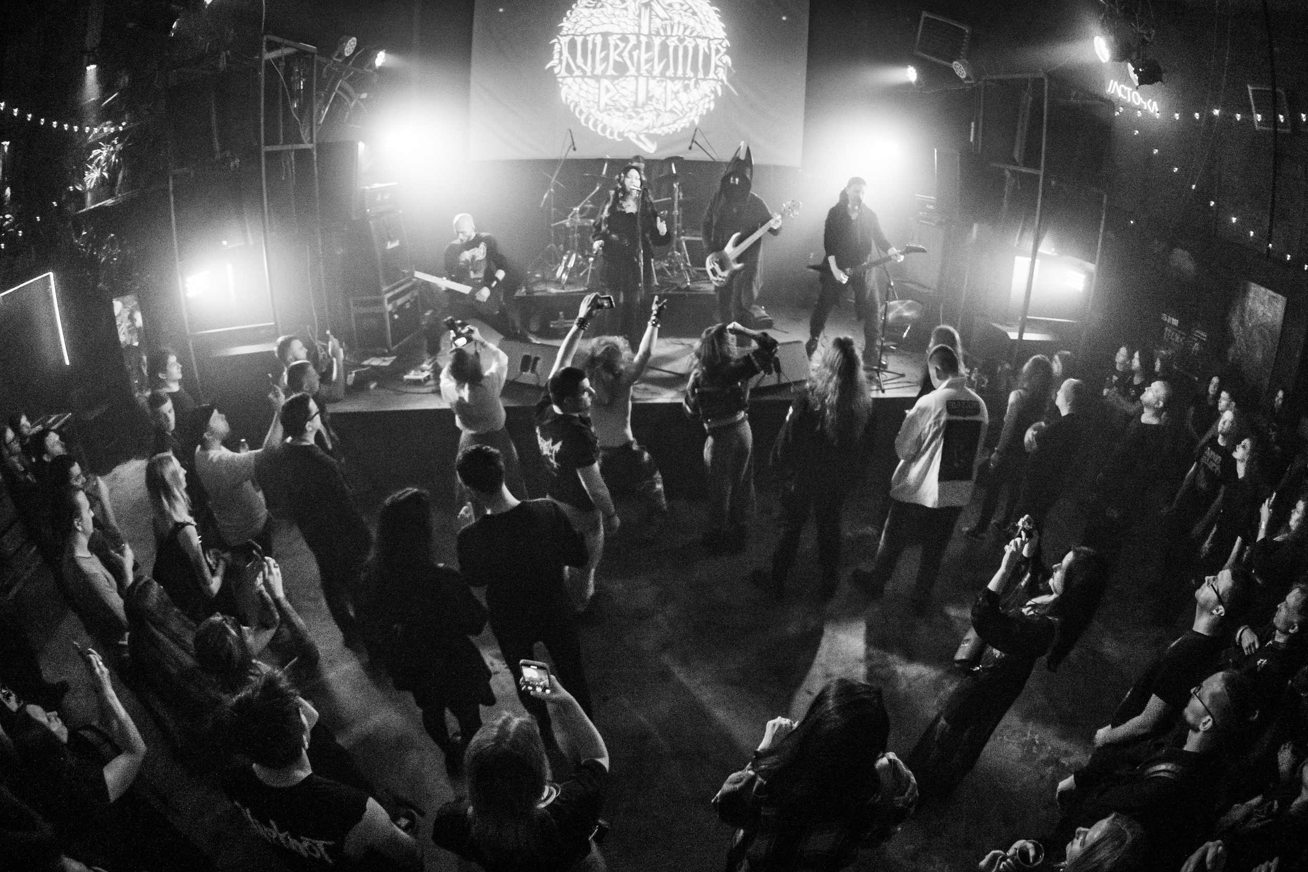 Valhalla | 24.05.25 | Ласточка. Концертный и репортажный фотограф в Санкт-Петербурге Слава Пахомов