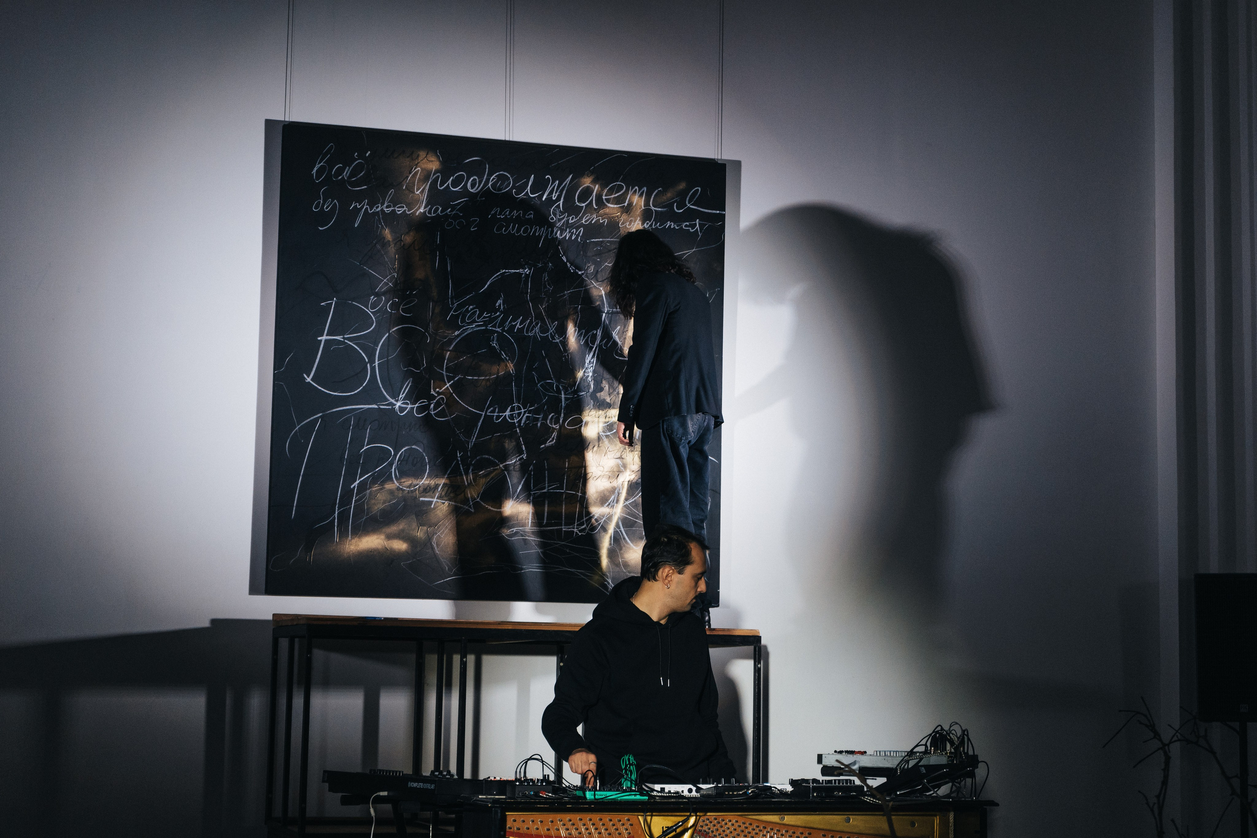 Выставка Юрия Литарова. Всё рождается. Всё продолжается. Портретный фотограф Нижний Новгород