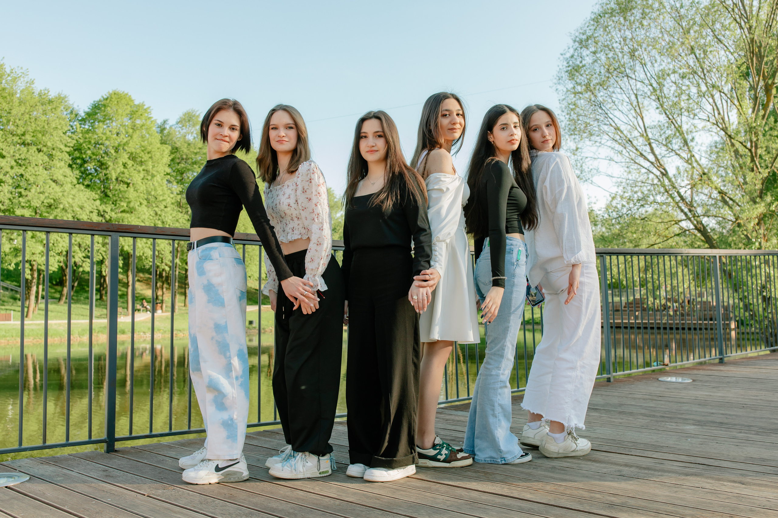 Прогулка весна 9/11 классы. Выпускные альбомы Чехов