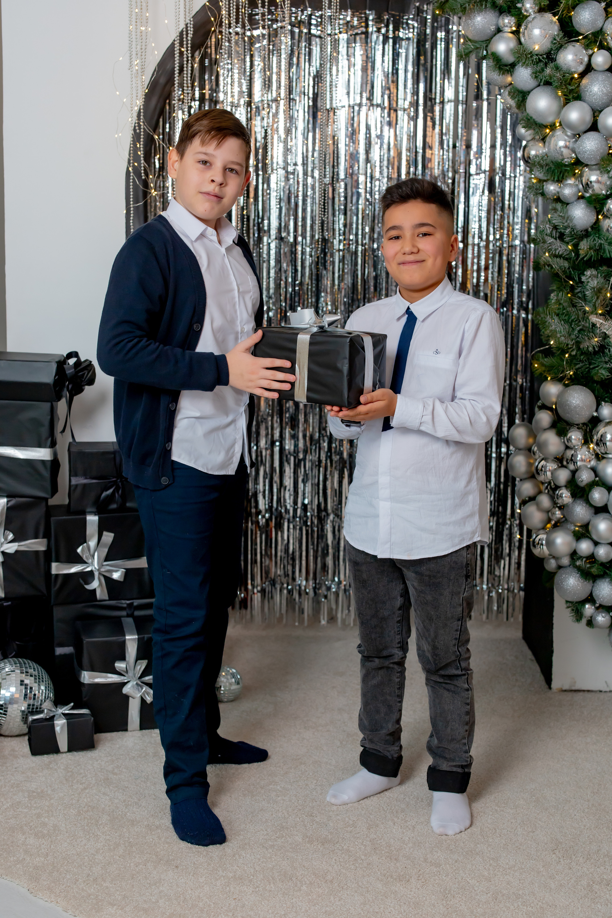 Съёмка в студии 4 класс. Выпускные альбомы Чехов