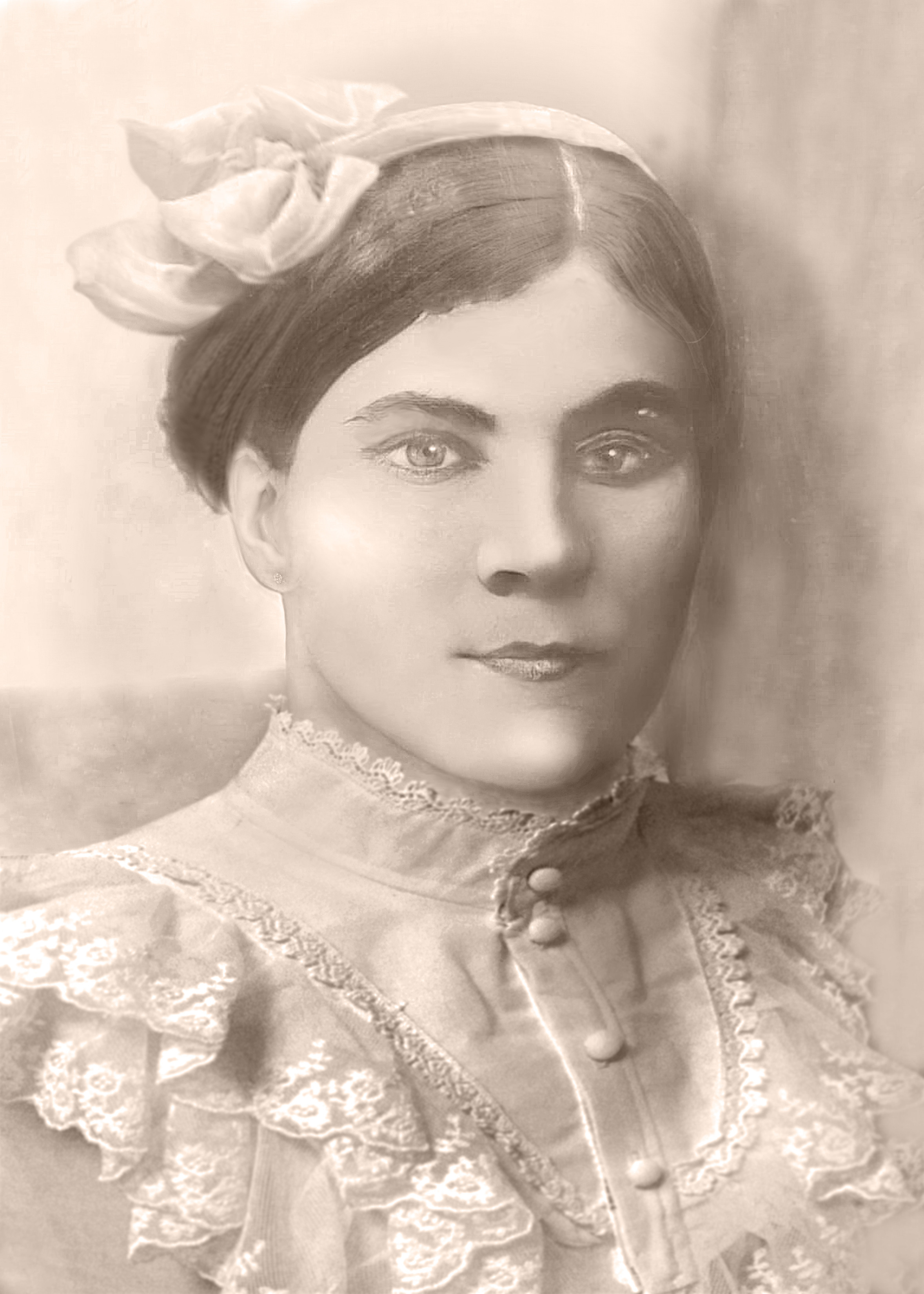 Восстановление старых фотографий. Реставрация фотографий. Фотограф в Туле Крупский АнДРей. Фотостудия «КАДР71» в Туле