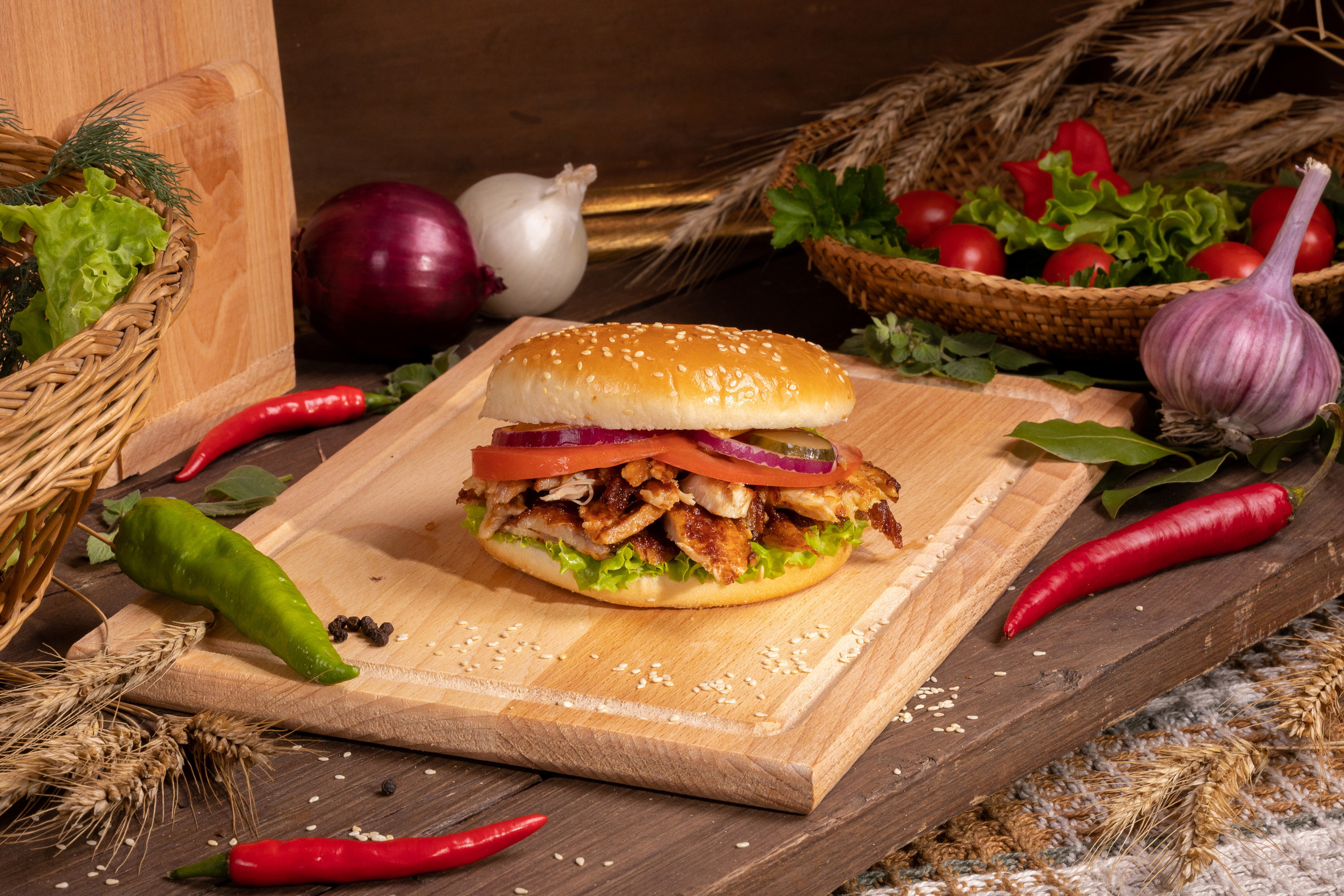 Фотосъемка еды: бургеры, шаурма, нагетсы…Roll&Burger by Tago_chef. Фотограф в Туле Крупский АнДРей. Фотостудия «КАДР71» в Туле