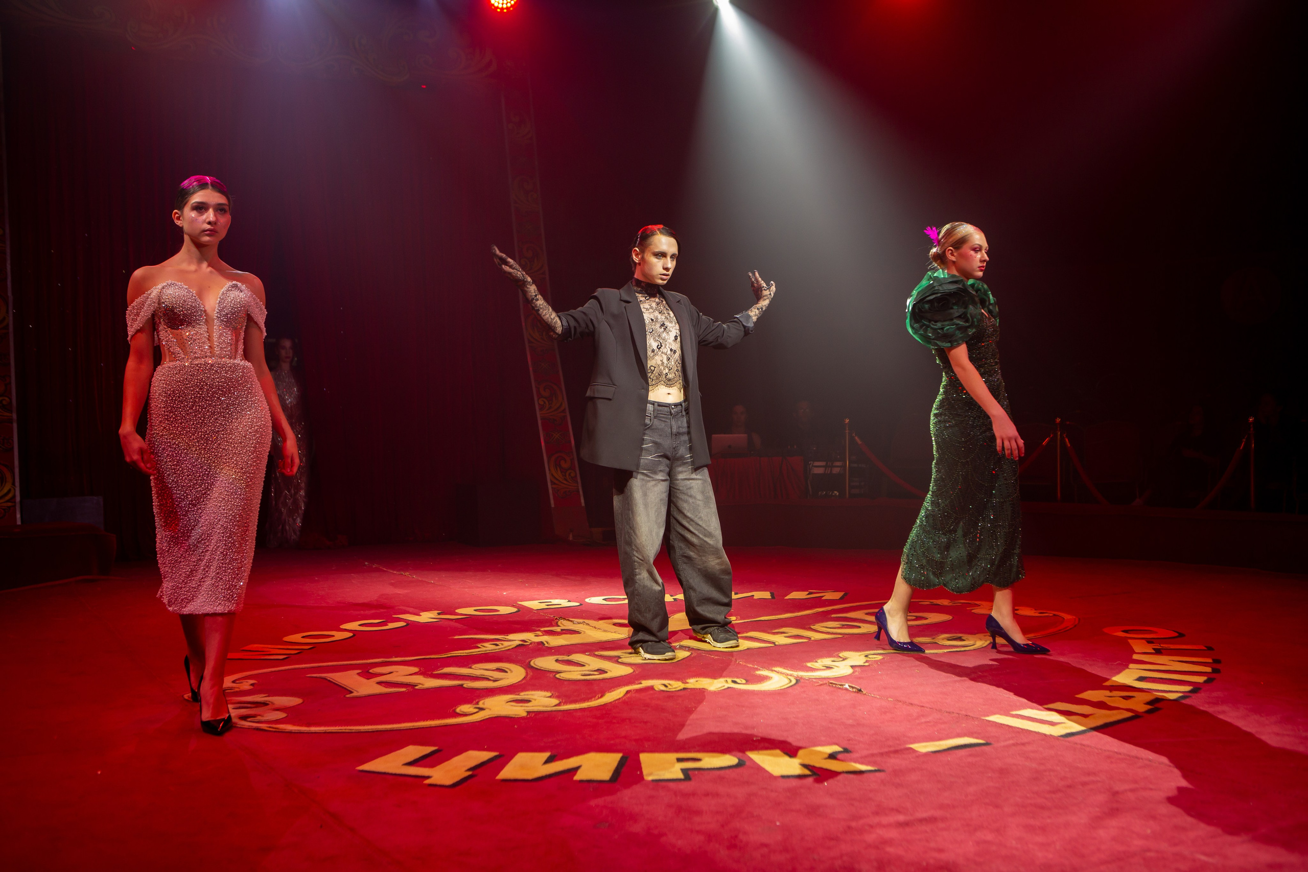 MANEGE SHOW. Репортажный, семейный, свадебный, портретный фотограф