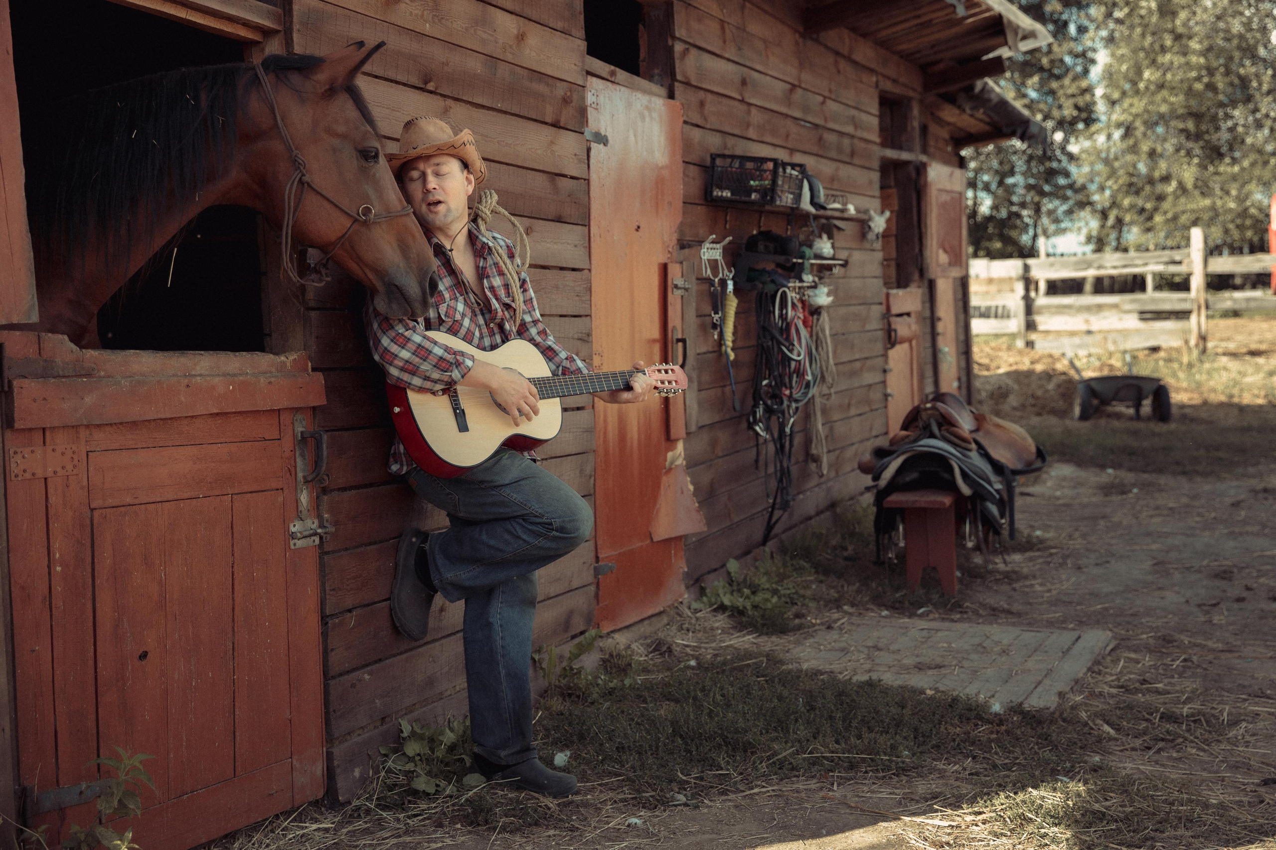 ТВОРЧЕСКАЯ. Фото, видео, авторские выпускные альбомы в Нижнем Новгороде