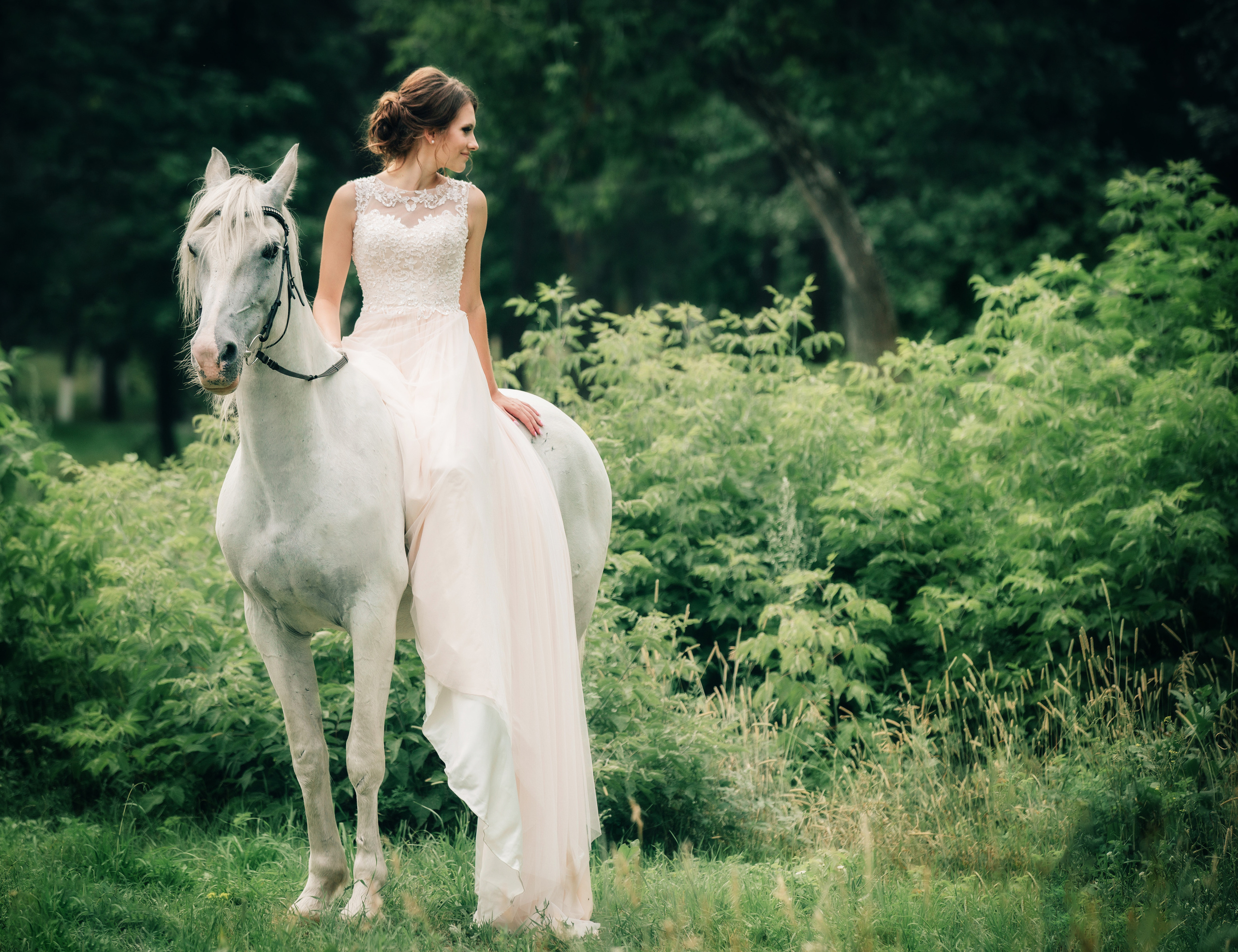 ТВОРЧЕСКАЯ. Фото, видео, авторские выпускные альбомы в Нижнем Новгороде