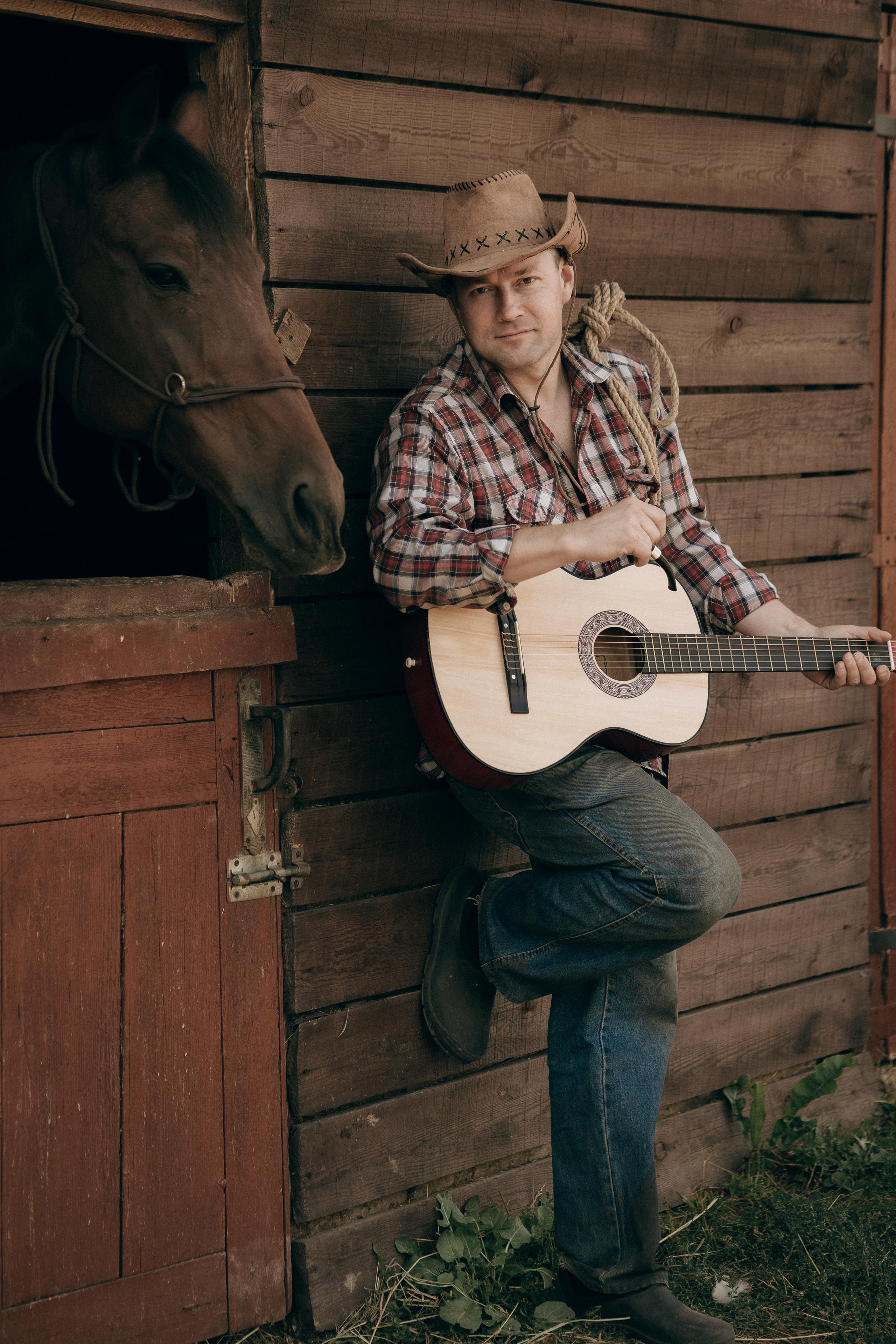 ТВОРЧЕСКАЯ. Фото, видео, авторские выпускные альбомы в Нижнем Новгороде