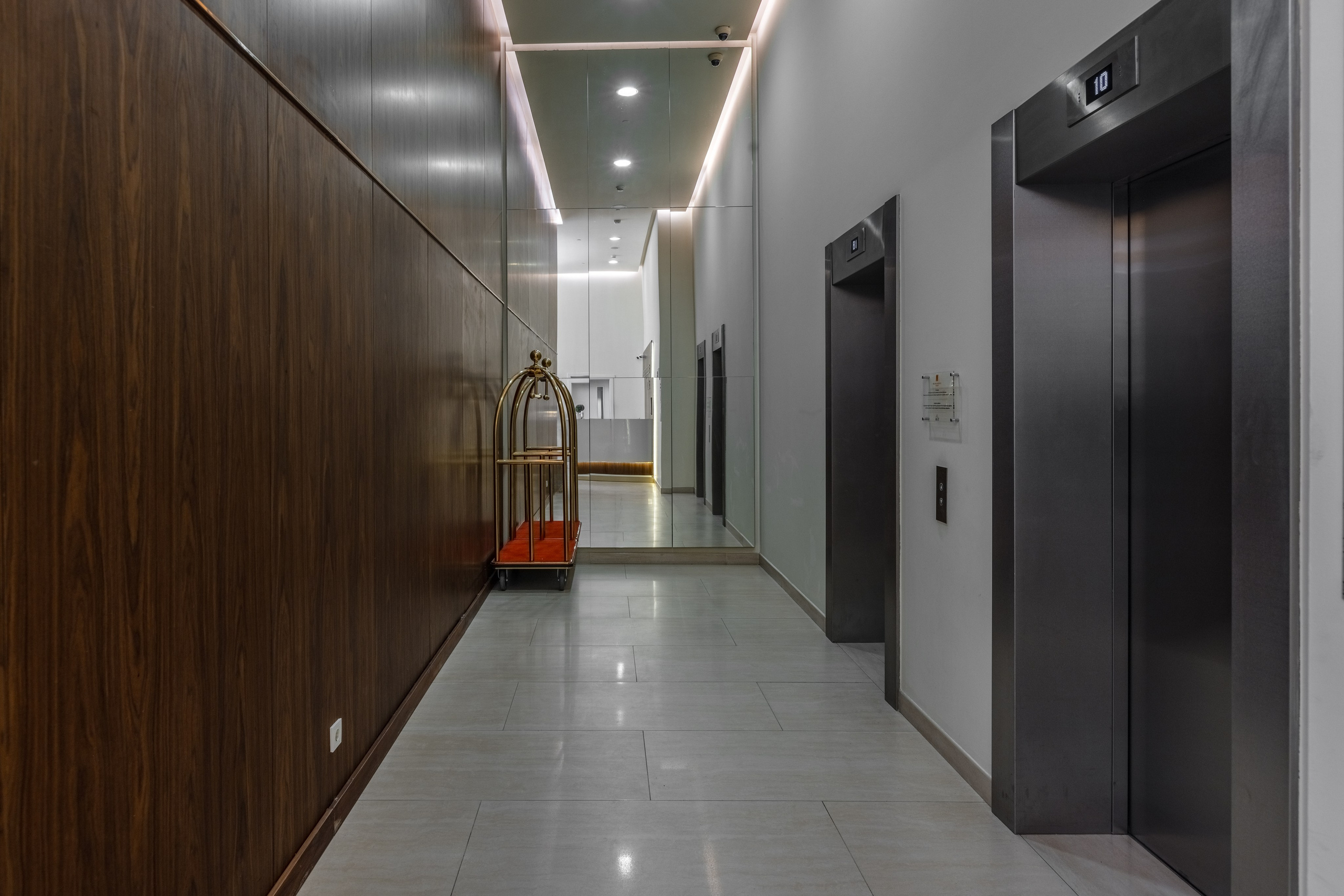 BELLEVUE RESIDENCE by HILTON. Режиссёр, клипмейкер, фотограф — Андрей Охота