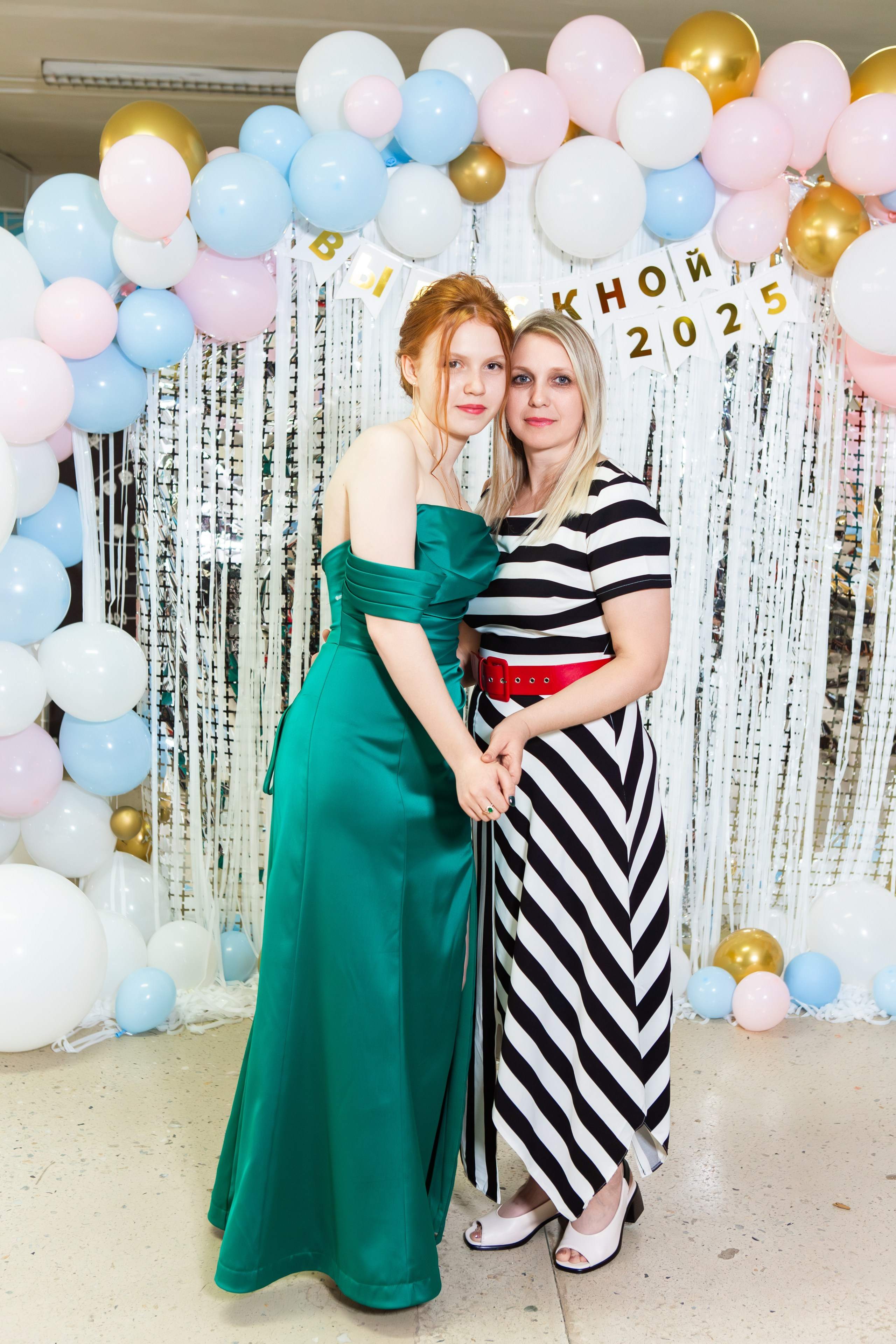 ФОТОСЕССИЯ С РОДИТЕЛЯМИ ВЫПУСКНОЙ 2025 9 ШКОЛА Г.МЦЕНСК. Профессиональный фотограф в Мценске и Орловской области