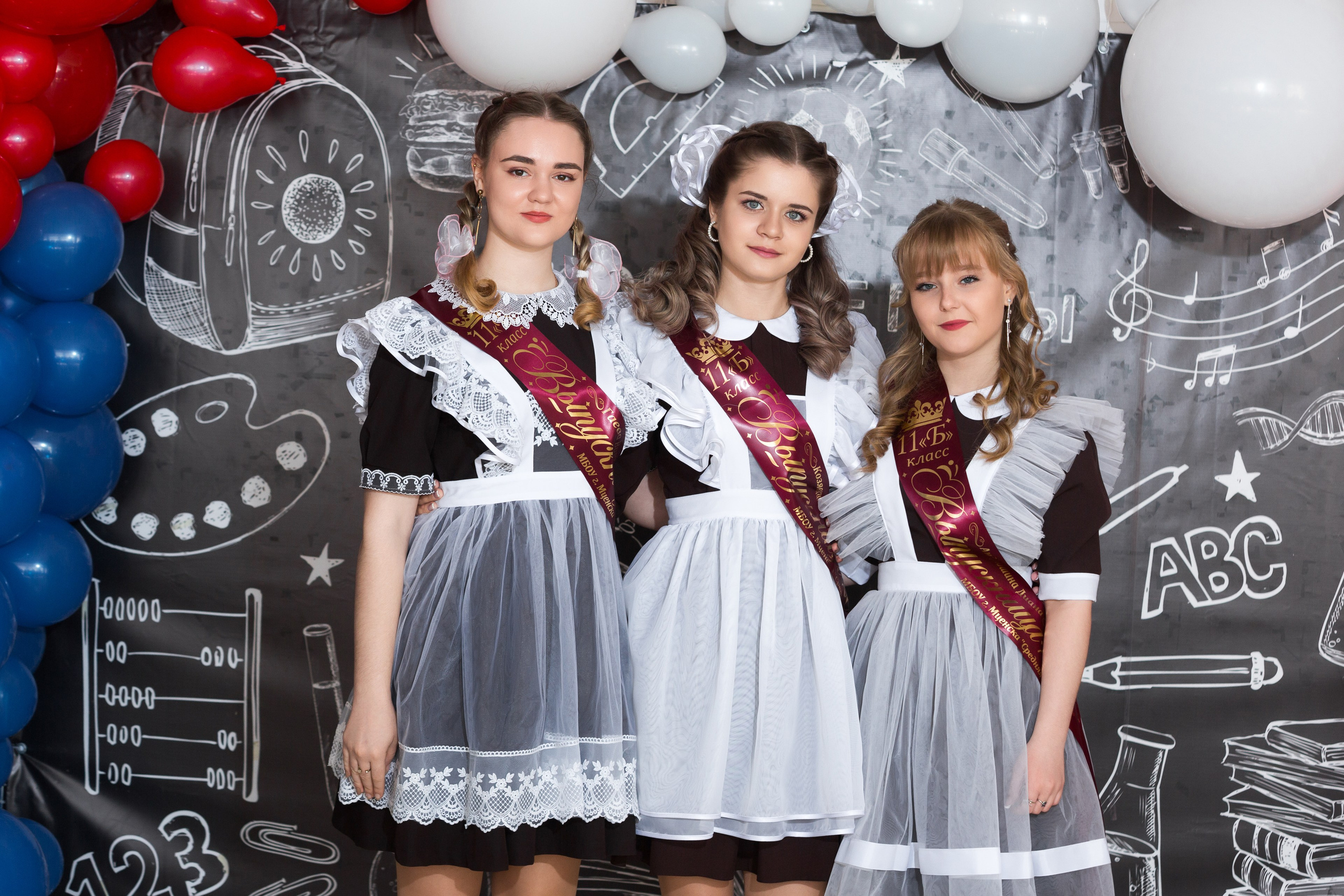 ФОТОСЕССИЯ С РОДИТЕЛЯМИ «ПОСЛЕДНИЙ ЗВОНОК — 2025» 9 ШКОЛА Г.МЦЕНСК. Профессиональный фотограф в Мценске и Орловской области