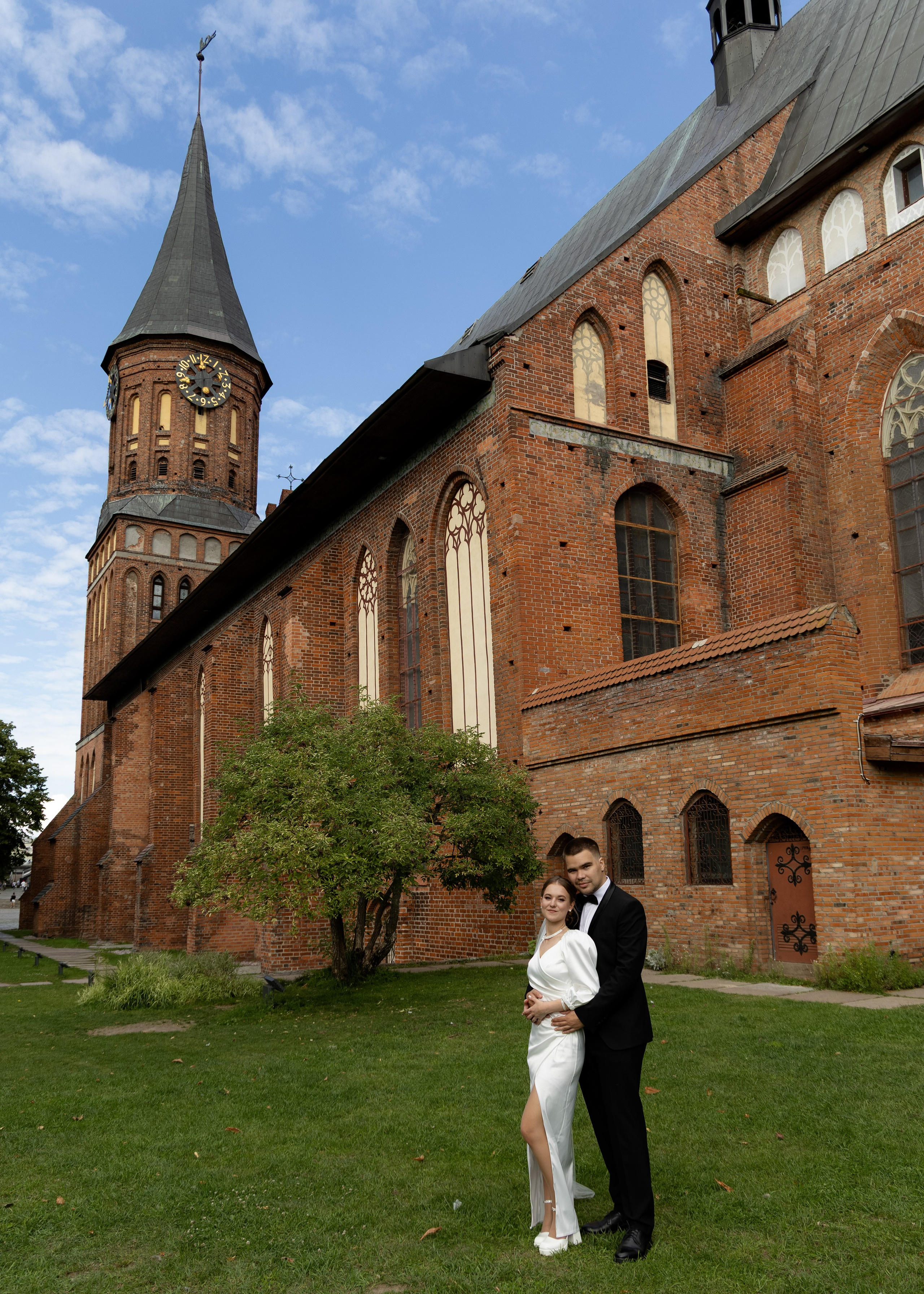 Свадебная прогулка в Калининграде | Арина & Максим. Фотограф в Калининграде Сокирко Светлана