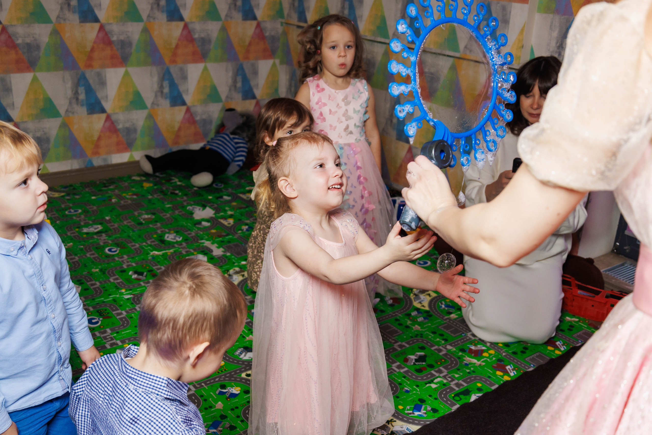 День рождения в ресторане. Фотограф в Москве Дмитрий Емельянов