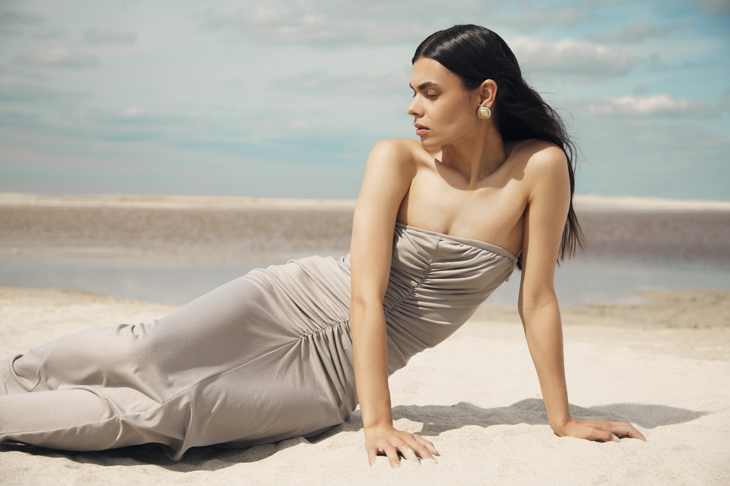 Арт-fashion фотосъёмка «Пески – pt. 2» от Полины Юриной: эстетика песчаных текстур, стиль и вдохновение для брендов и портфолио. Юрина Полина, фотограф из Екатеринбурга