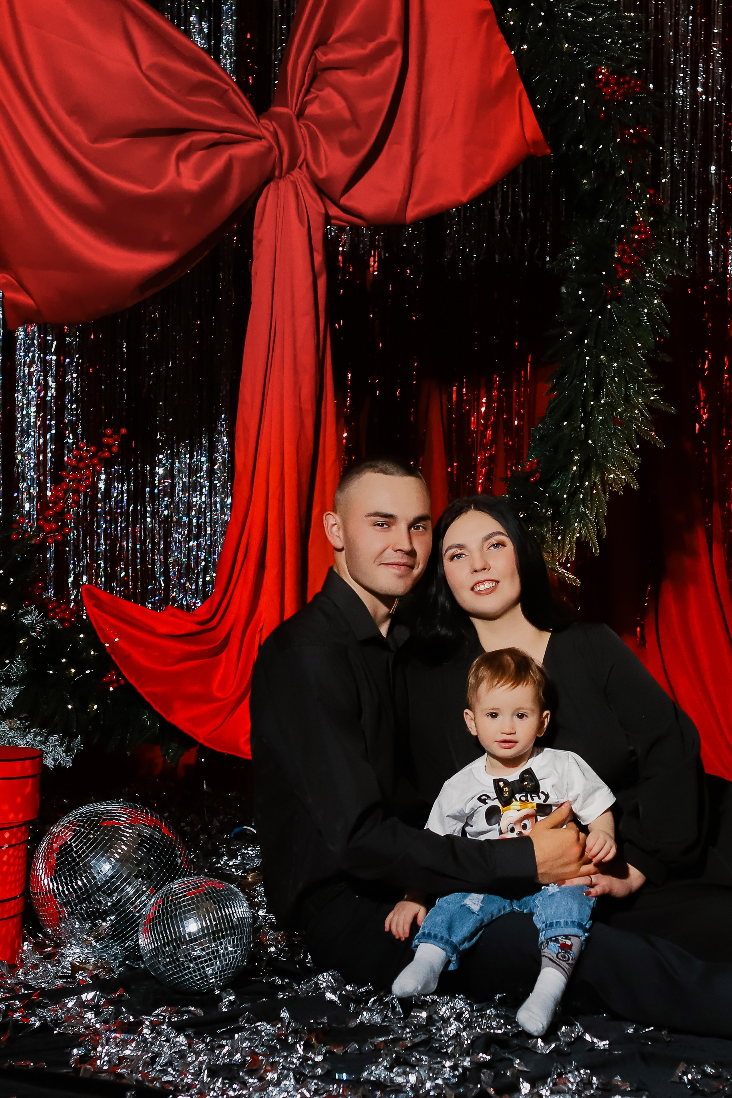 Виктория, Сергей и Роман. Свадебный фотограф Евгения Фролова г. Каменск-Шахтинский, Донецк, Ростов