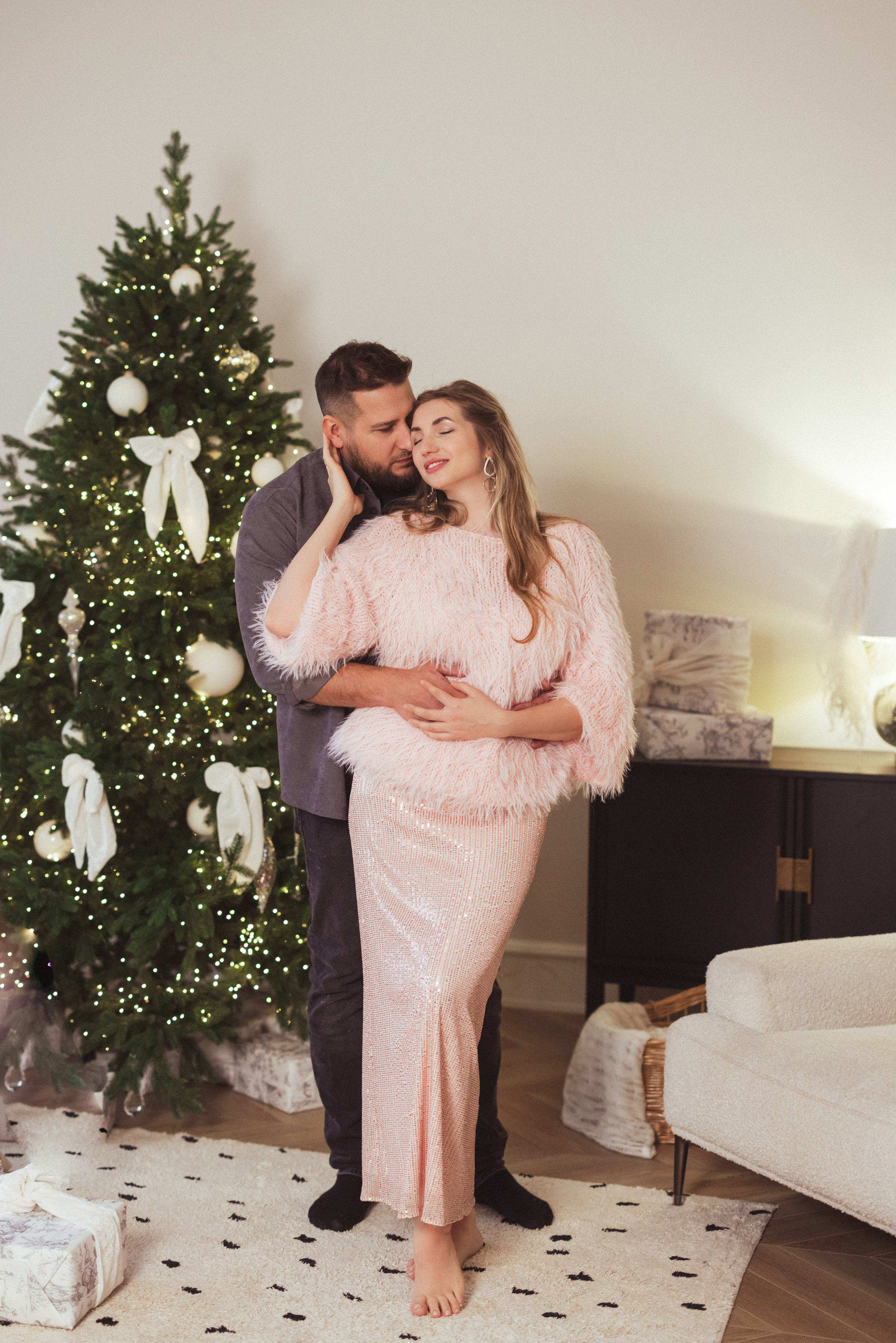 Семейная новогодняя фотосессия в фотостудии «Париж», г Краснодар. Семейный и детский фотограф в Краснодаре Анна Трашкова