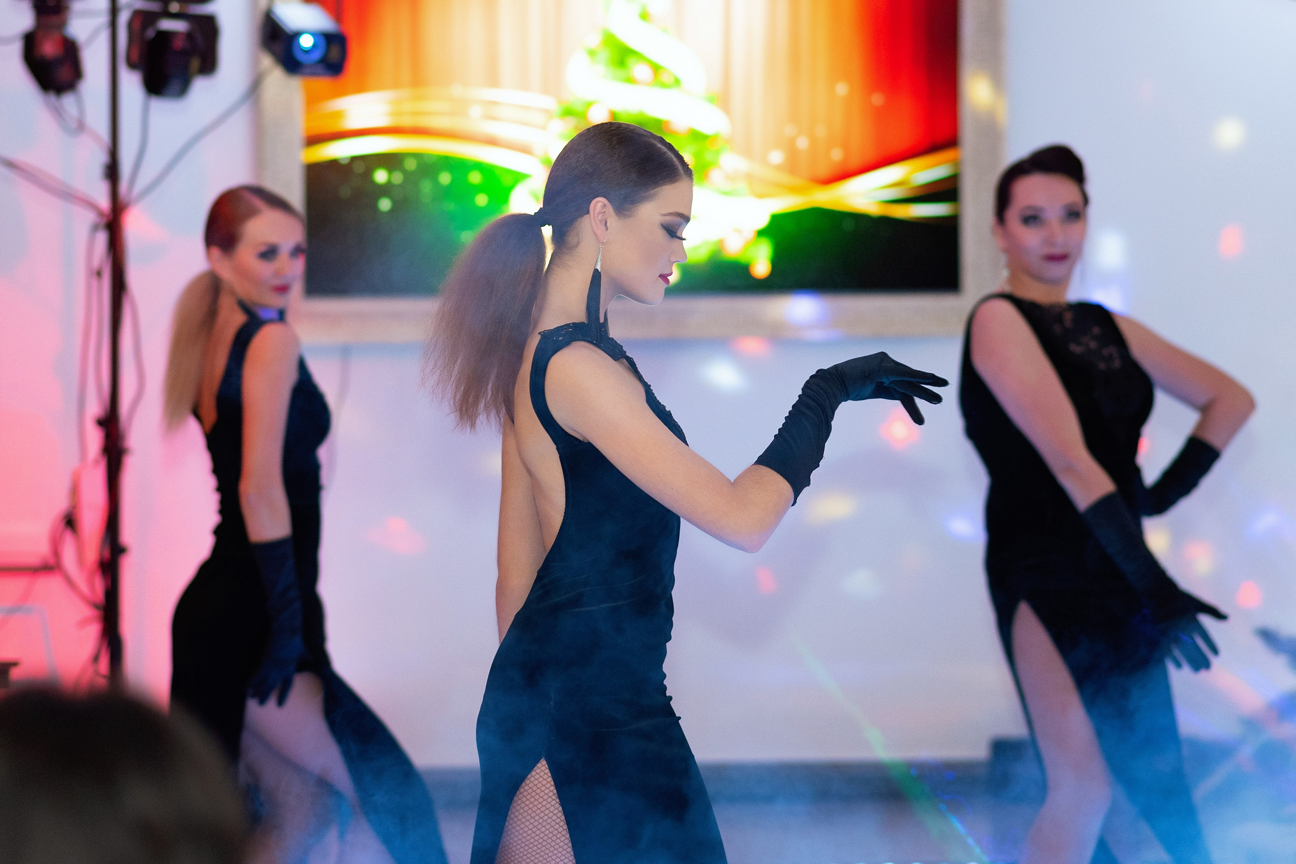 Свадебный, репортажный и семейный фотограф в Ярославле Артём Коротыш