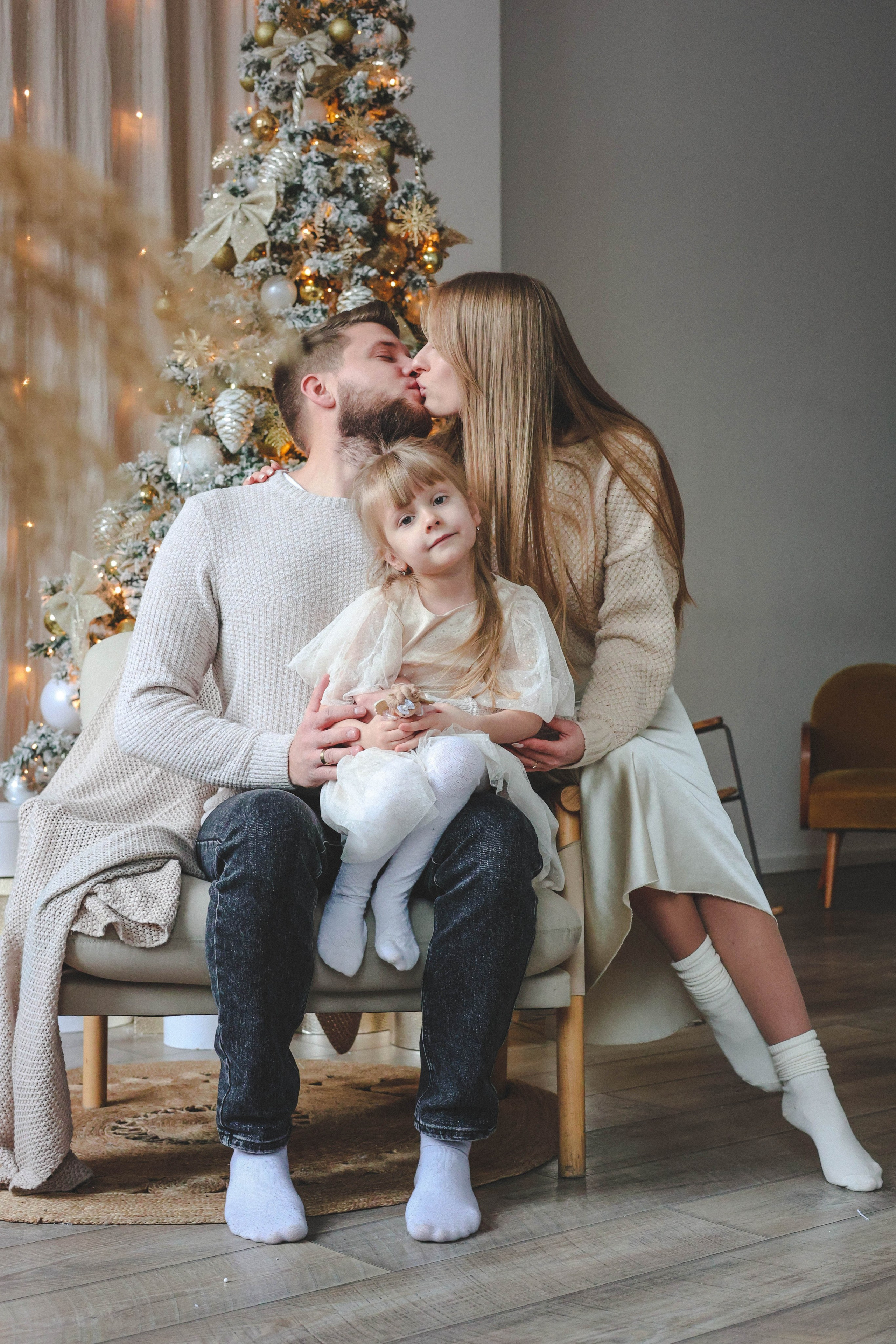 Новогодняя история «Кира и ее семья». Фотограф в Москве Анастасия Калинина