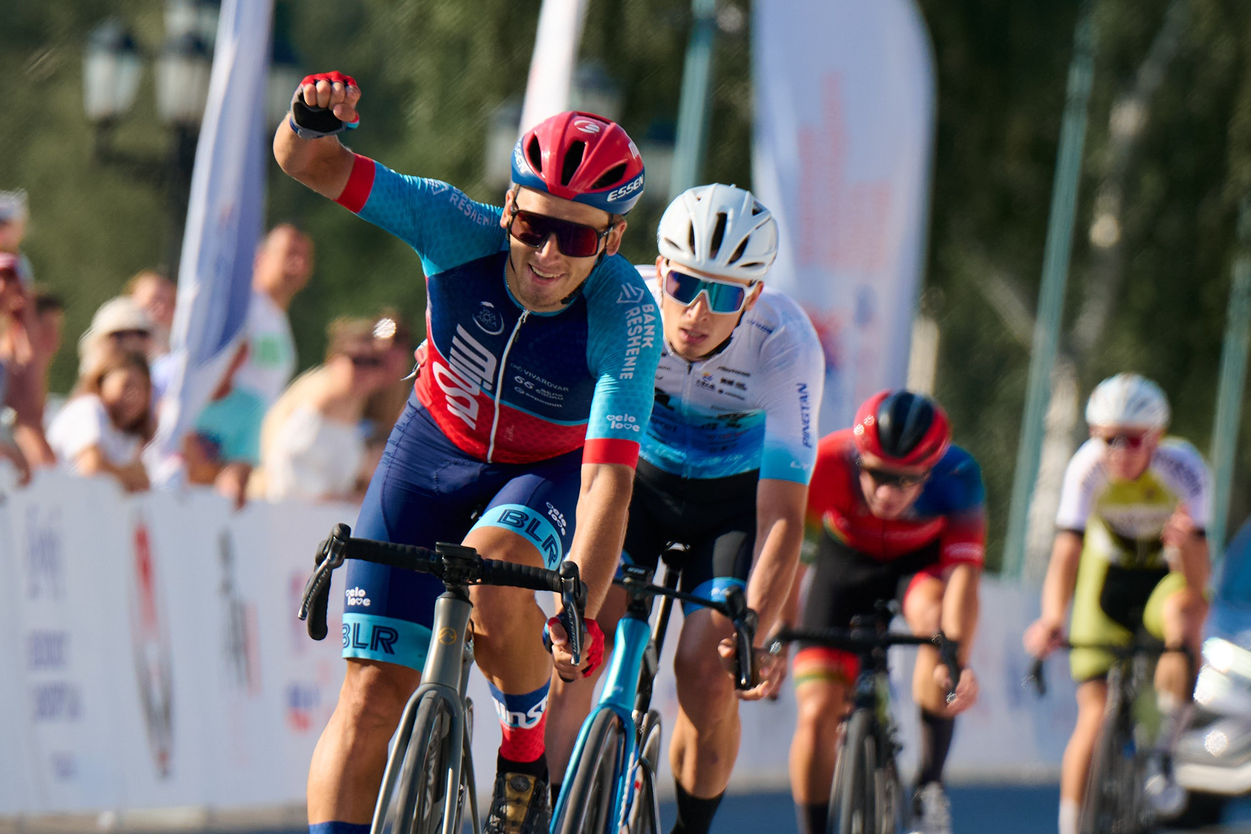 Международная многодневная гонка «Тур России». 4 этап. Воткинск 14.07. Спортивный репортажный фотограф в Ижевске Сергей Мерзляков