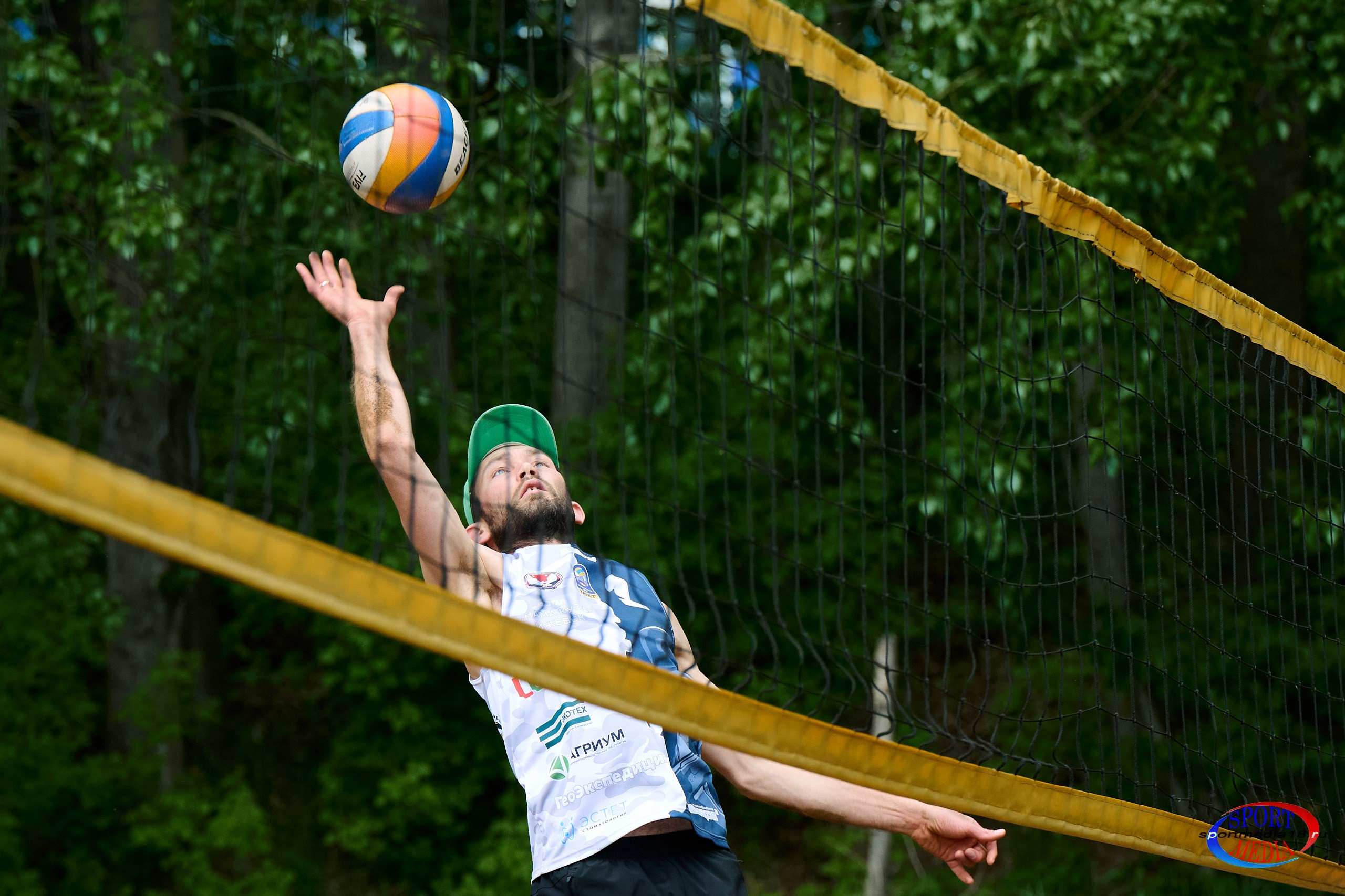 Пляжный волейбол. ПРИВОЛЖСКАЯ ЛИГА MIXT Ижевск 18.05.2025. Спортивный репортажный фотограф в Ижевске Сергей Мерзляков