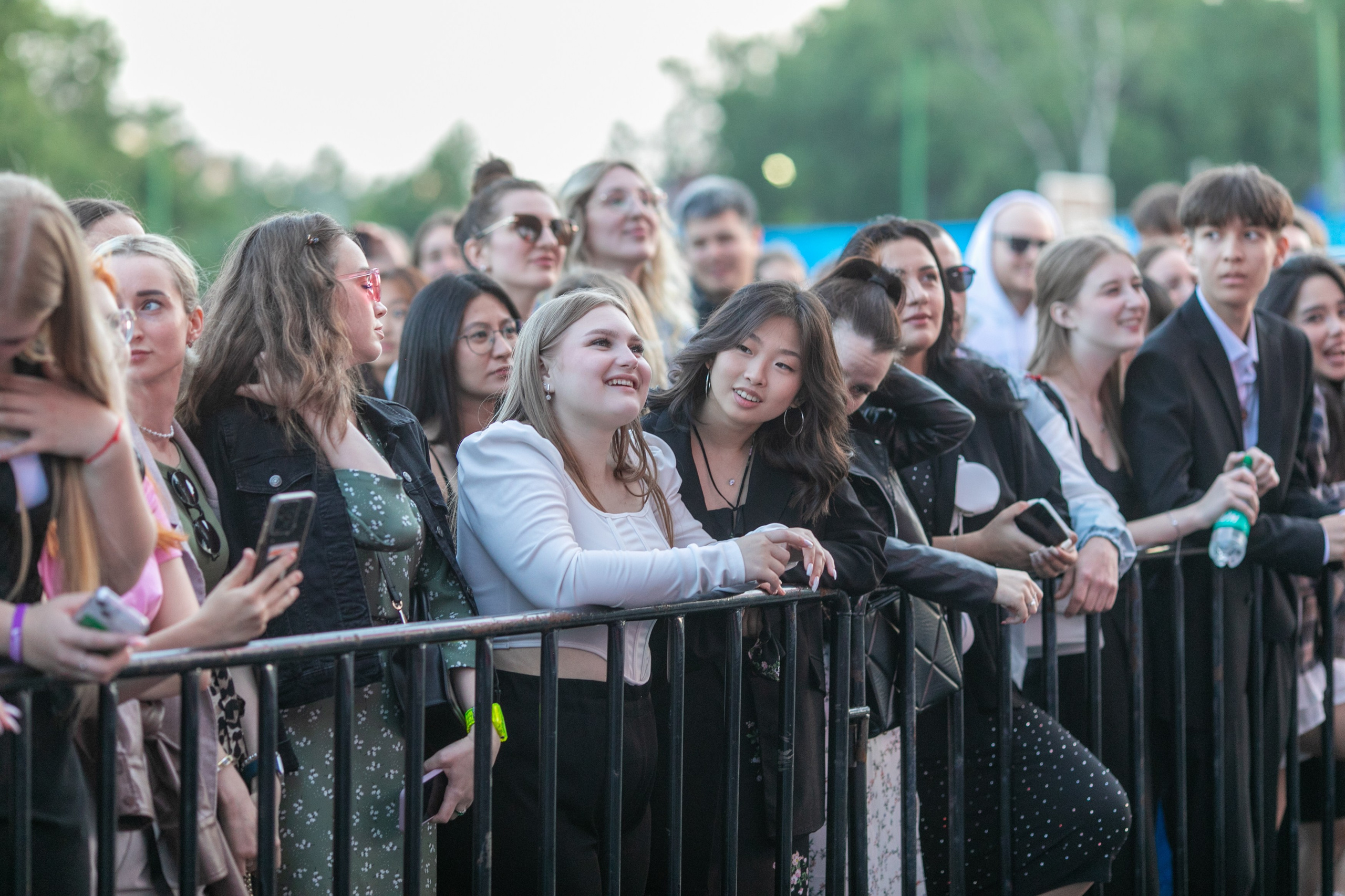 Городской выпускной в парке. Школьный и детский фотограф в Южно-Сахалинске Анастасия Лескова