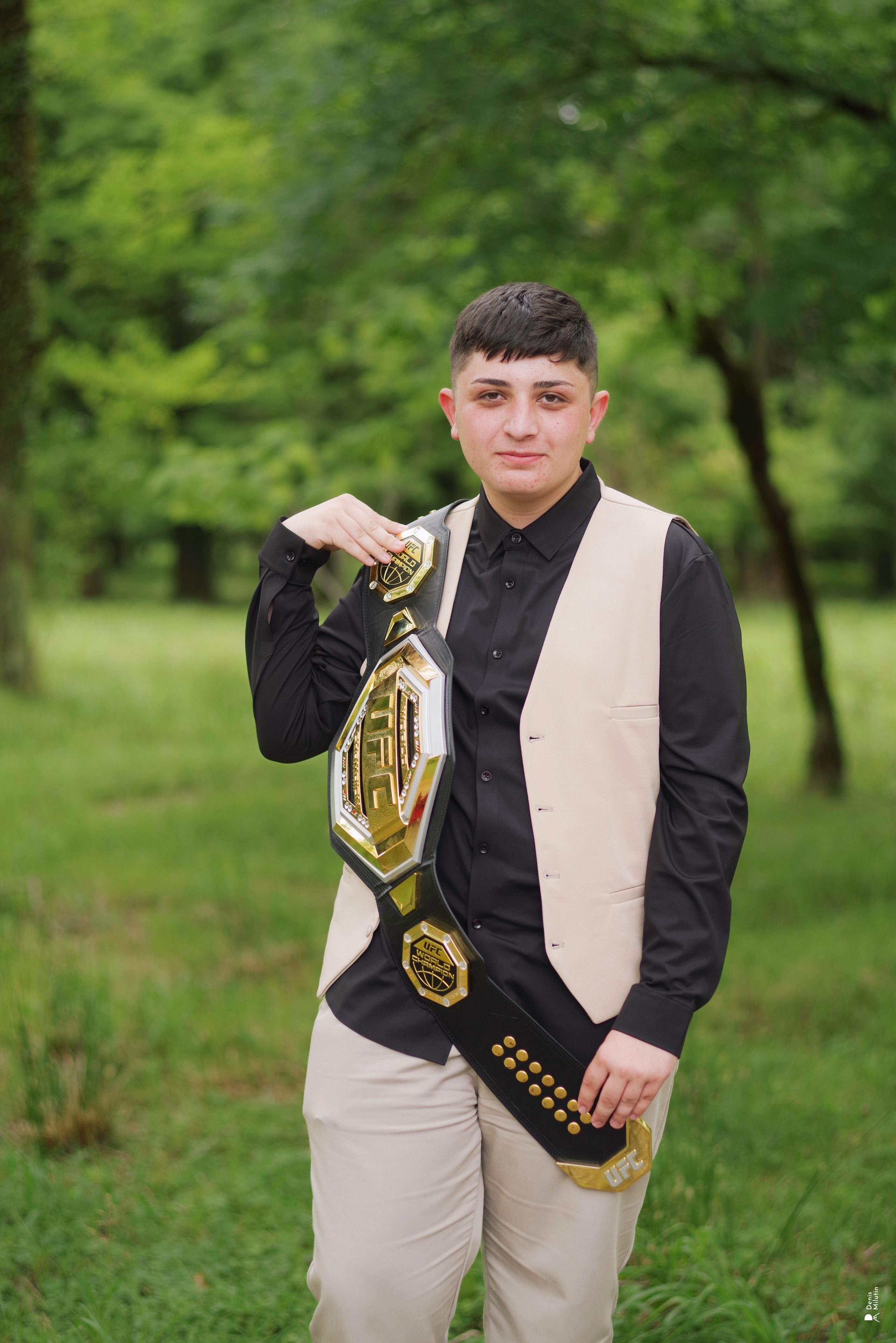 Чало Диди в Цхалтубо. Портретный фотограф Денис Милютин