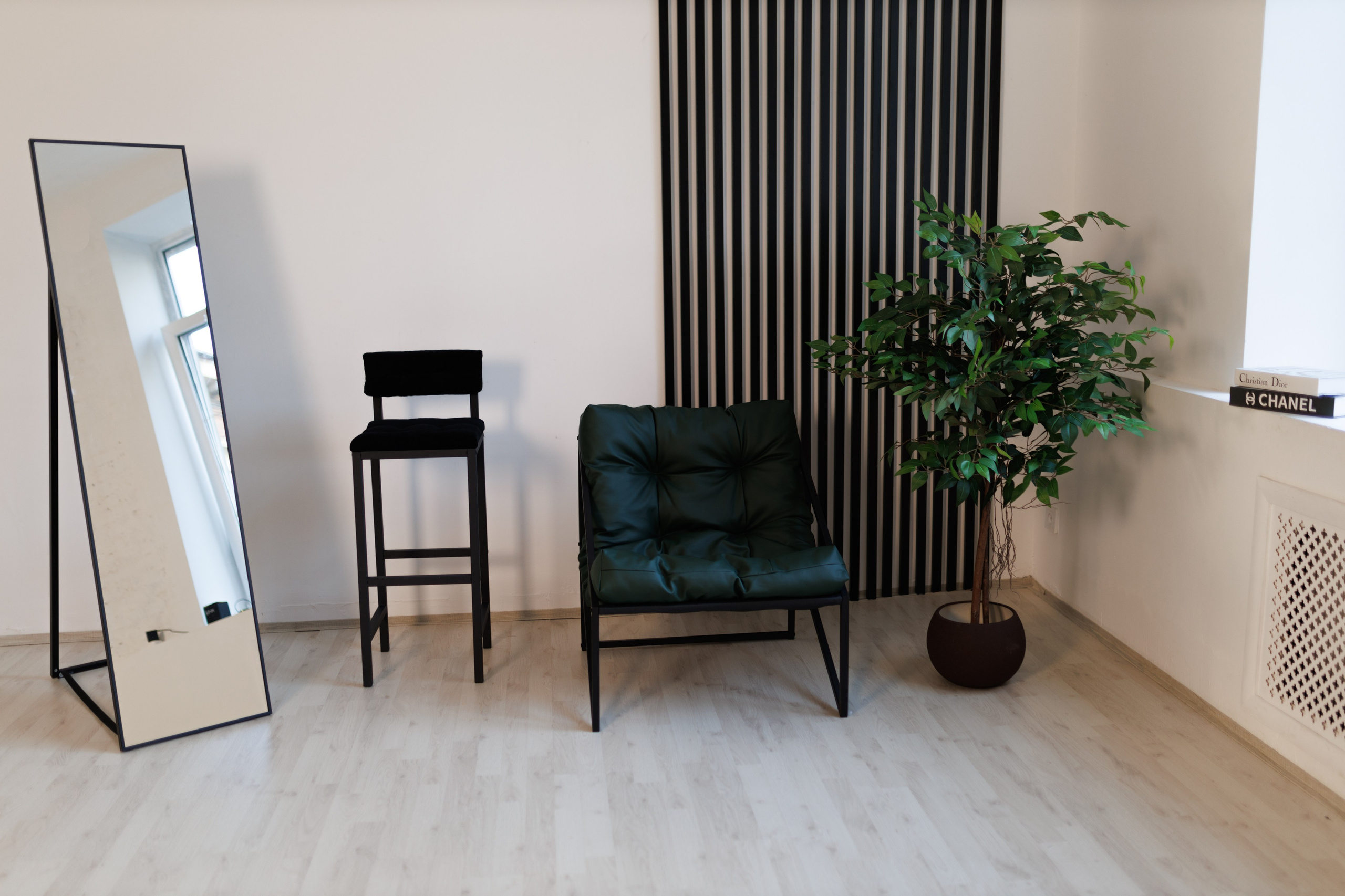 БРОНИРОВАТЬ. Фотостудия LEMAR