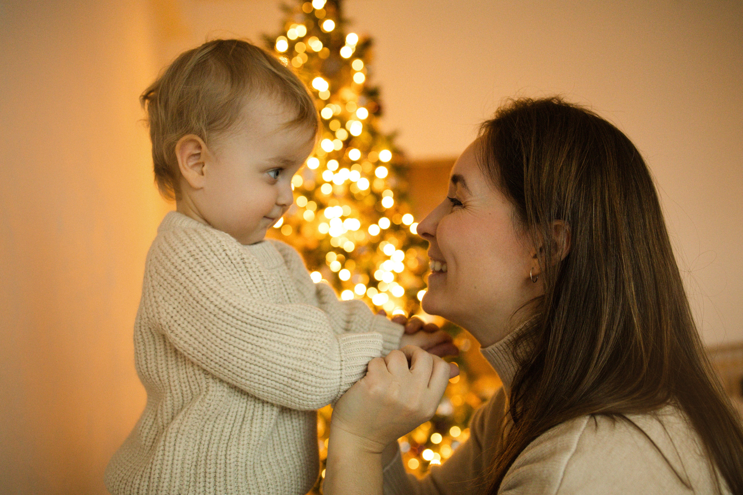 Новогодняя фотосъемка в студии. Семейный видеограф в Москве Элина Ладова