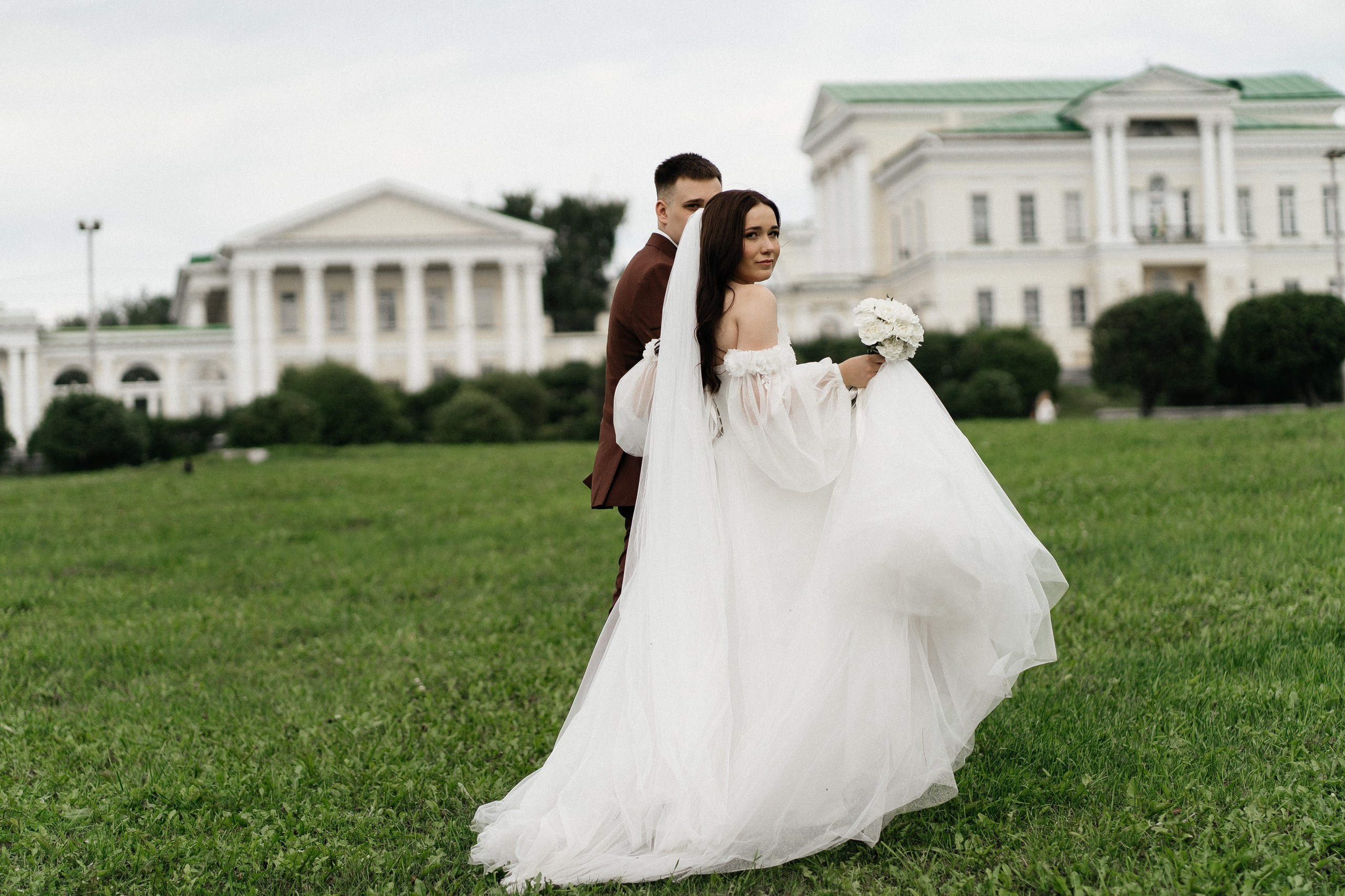 Яна и Миша. Главная