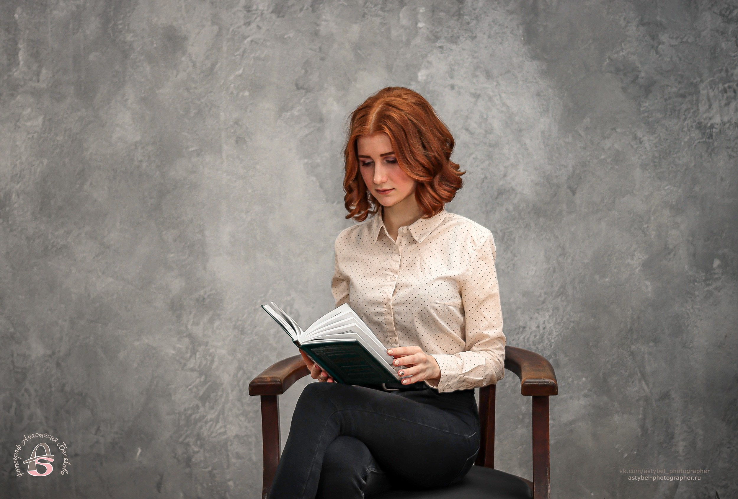 Фотосессия Марины в фотостудии «Юпитер» СПб, зал Лофт. Фотограф Анастасия Белякова в Санкт-Петербурге и Гатчине