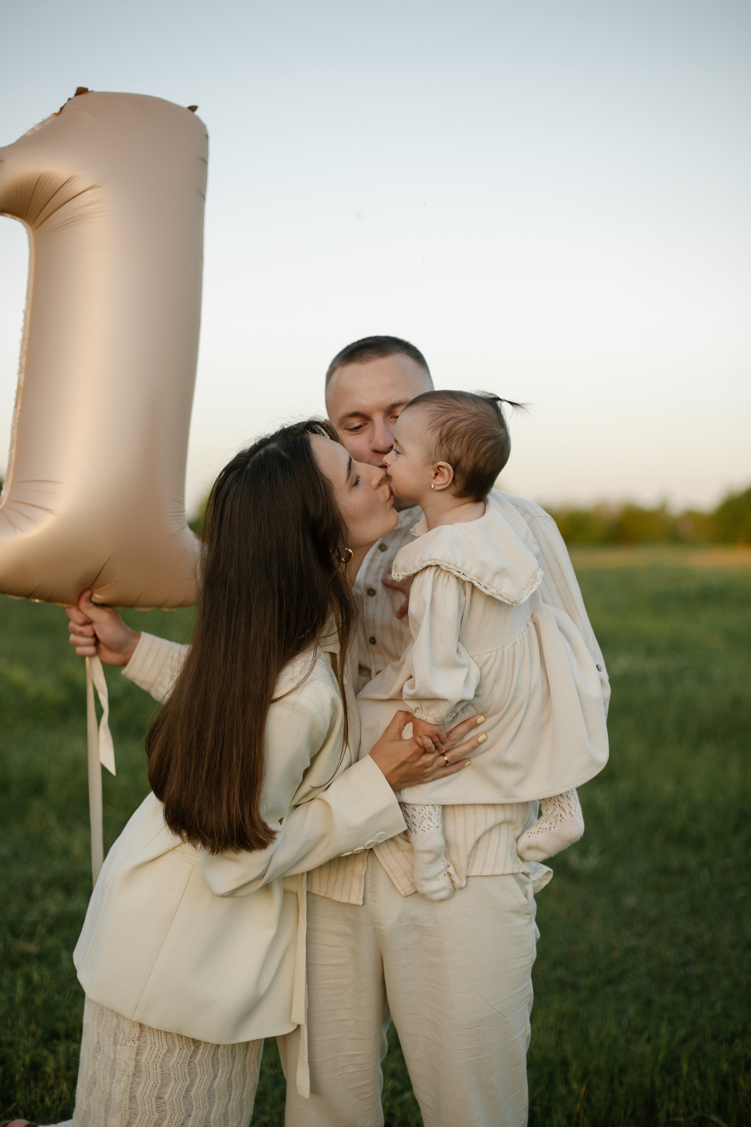 Оливии 1 годик. Свадебный и семейный фотограф в Краснодаре/Геленджике/Сочи/Санкт-Петербурге