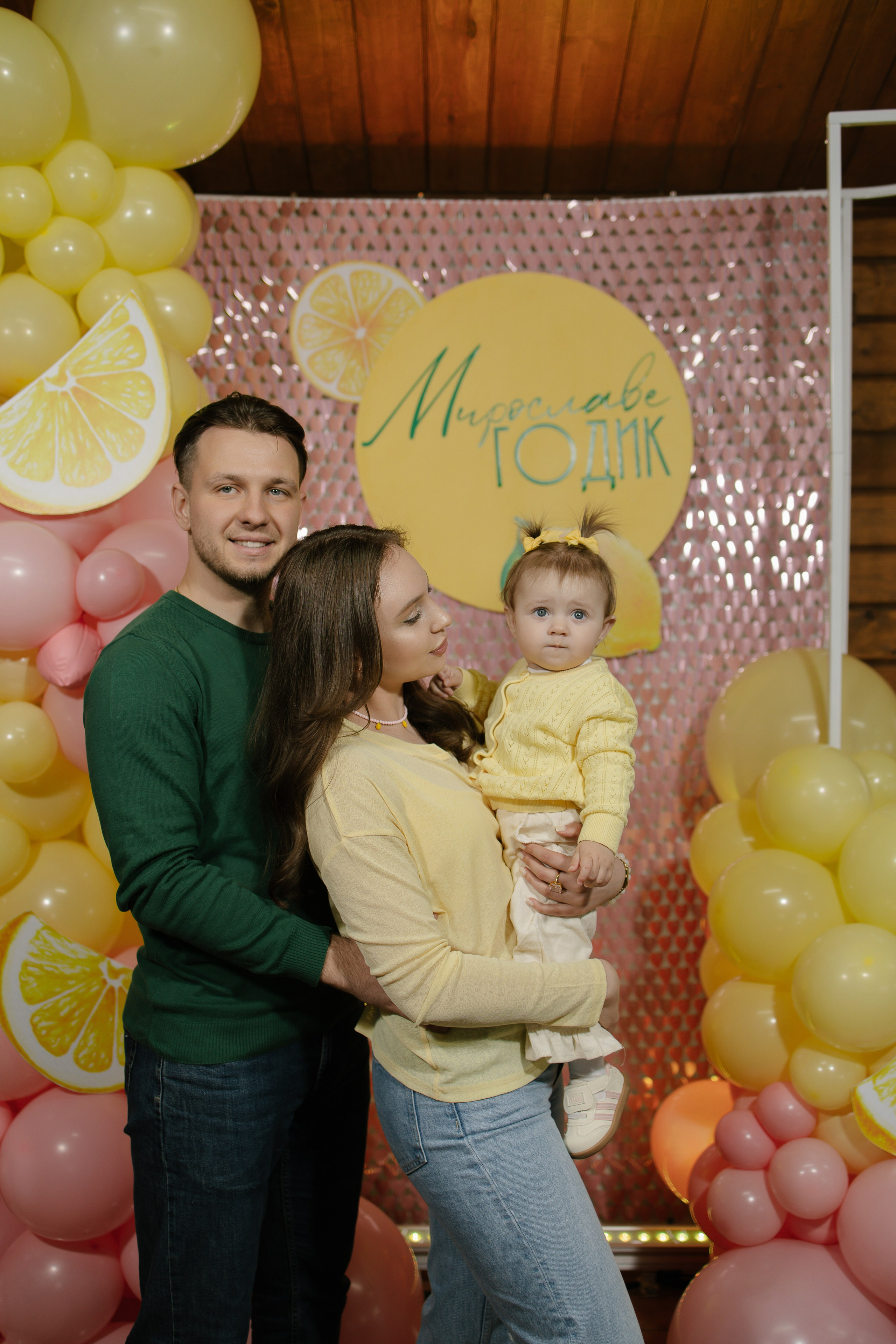 Мире 1 годик. Свадебный и семейный фотограф в Краснодаре/Геленджике/Сочи/Санкт-Петербурге