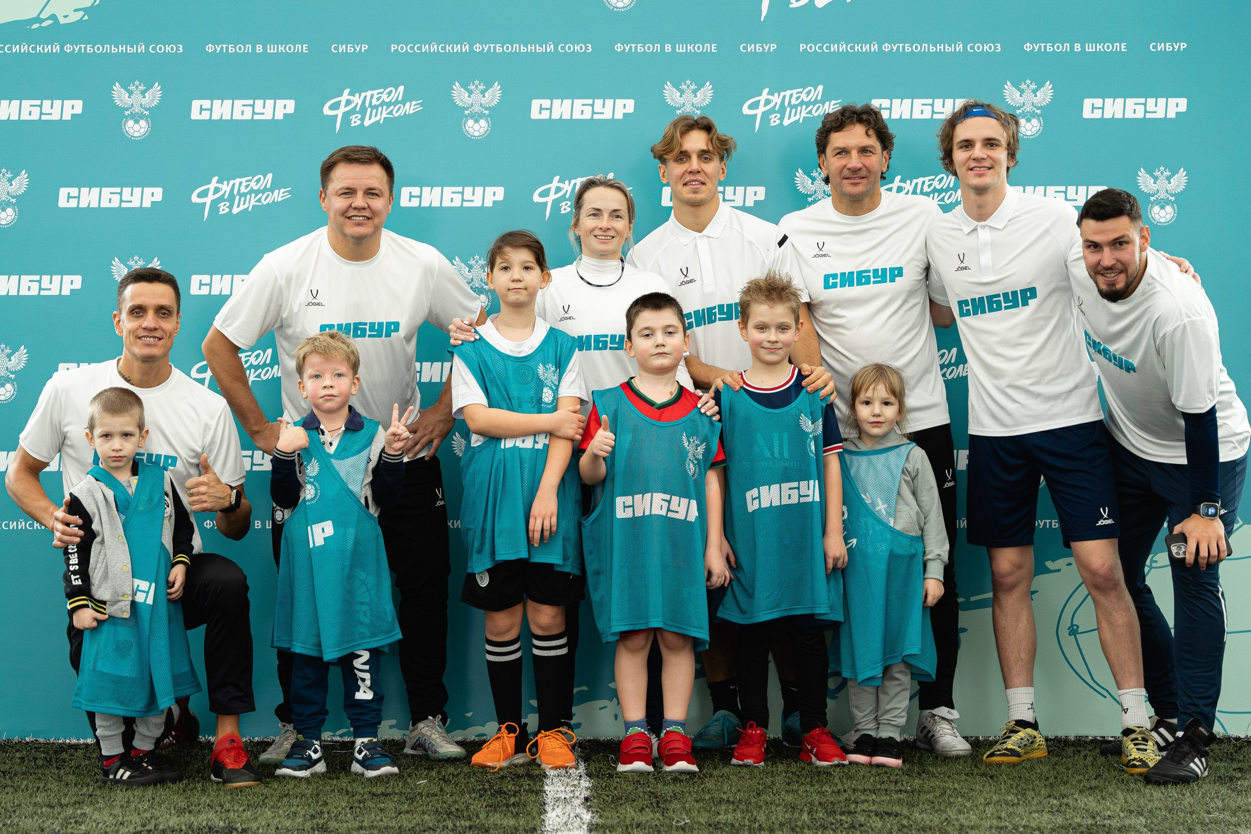 Фестиваль «СИБУР. Урок футбола» в рамках проекта Российского футбольного союза «Футбол в школе». Портретный и репортажный фотограф в Воронеже: Анастасия Пузикова