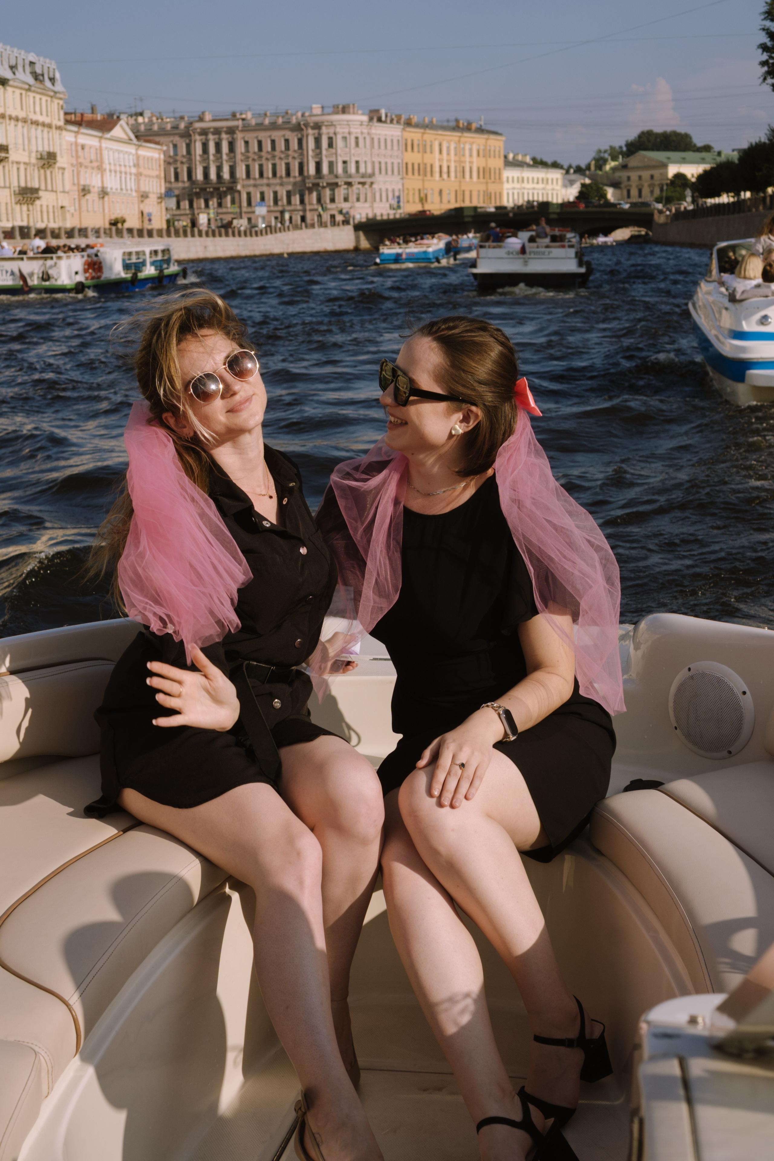 ДЕВИЧНИК НА КАТЕРЕ. Профессиональный фотограф, Санкт-Петербург — Виктория Богомолова