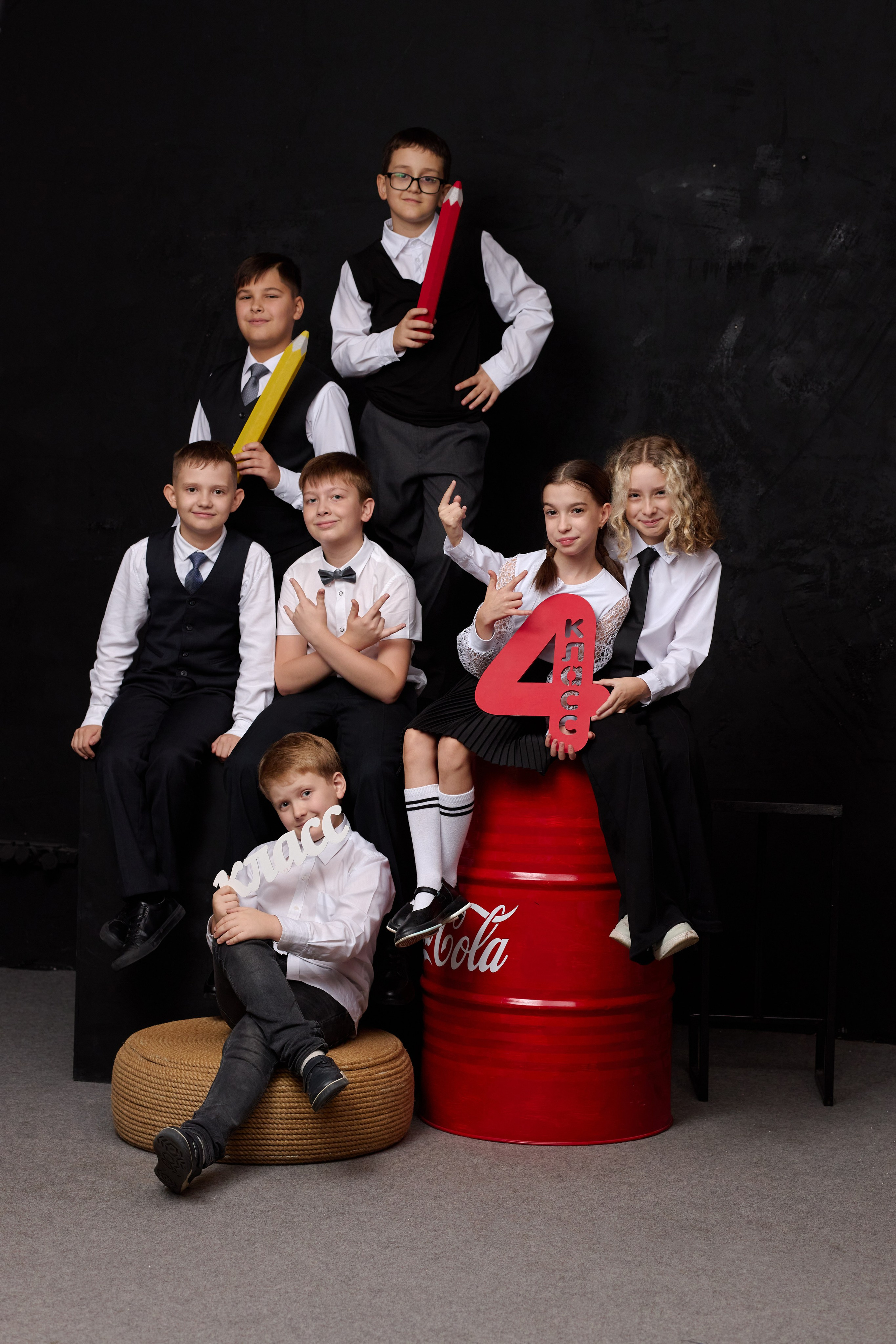 Сьемка групповых фото для выпускного альбома таганрог. Фотограф Выпускные альбомы Таганрог Сергей Коробченко