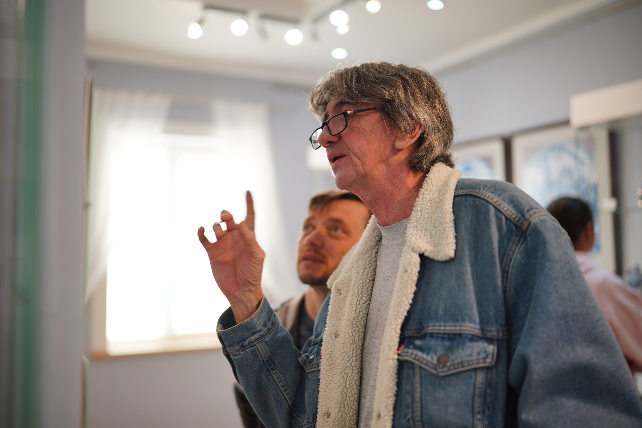 Exhibition by Alexander Tsaregorodtsev and Marnarita Podgornaya — Выставка Александра Царегородцева и Марнариты Подгорной