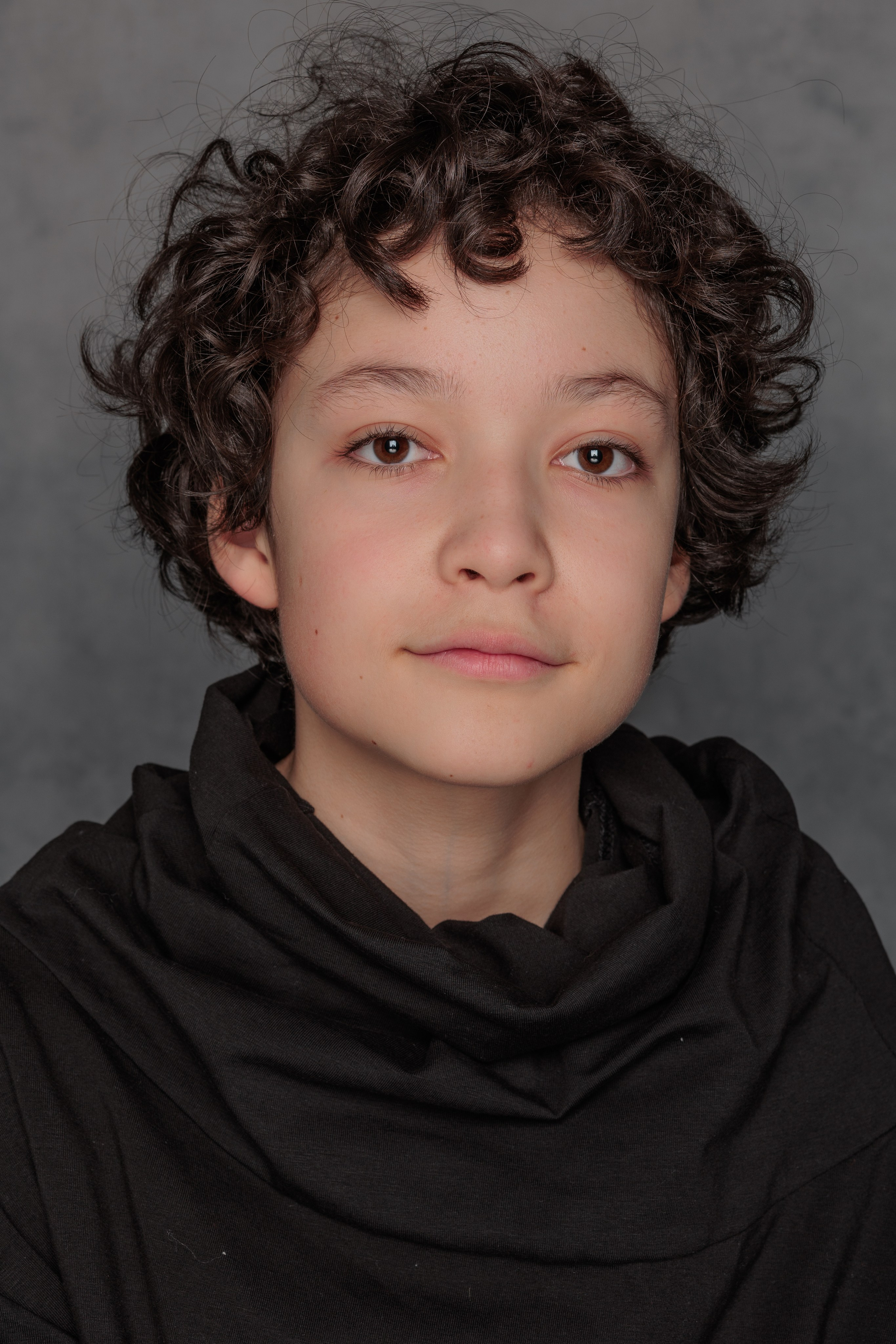 ЛЕОН. Я фотограф из Москвы к Вашим услугам