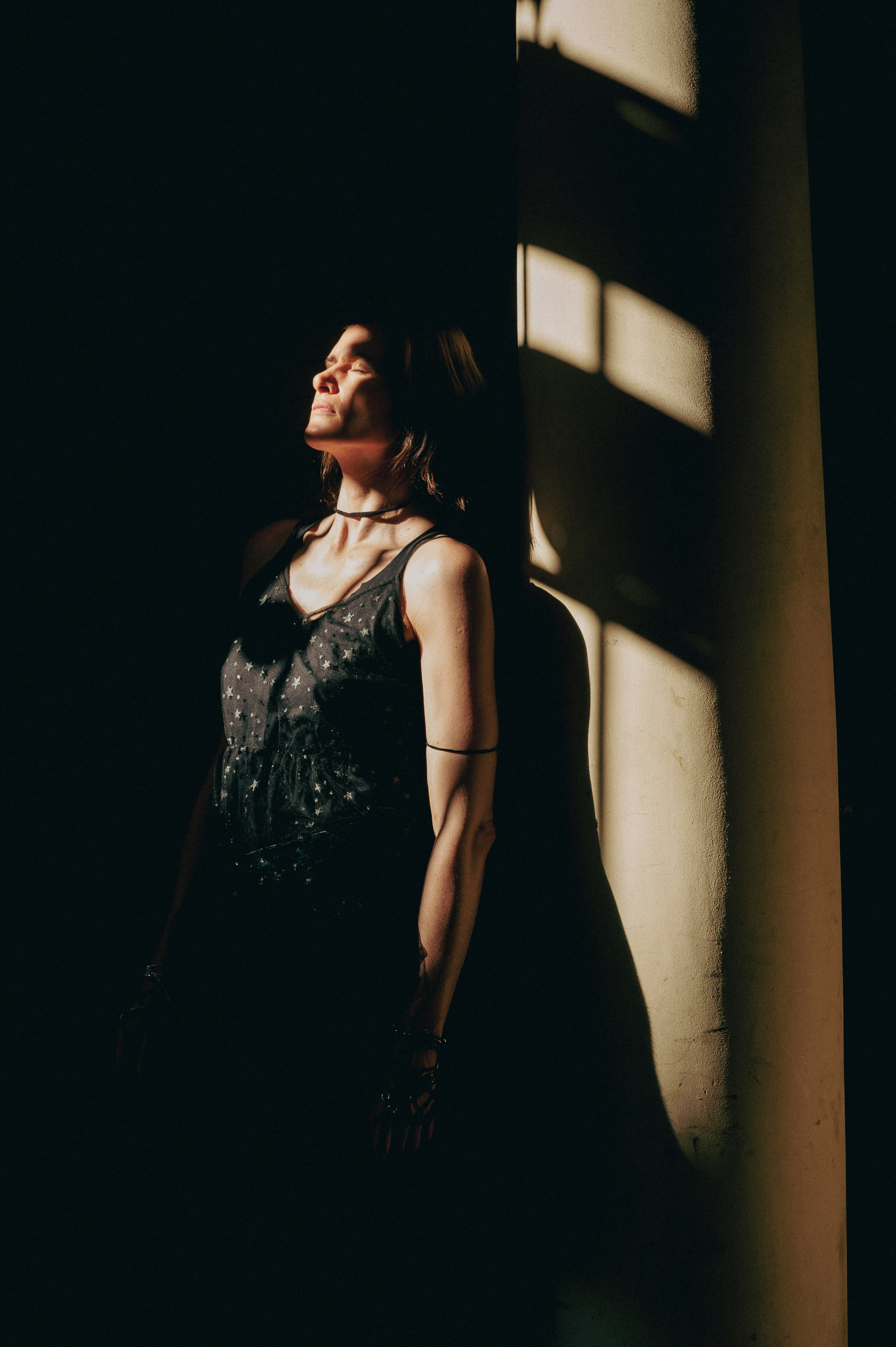 Из тени в сон_2. Портретный и лайфстайл фотограф в Санкт-Петербурге