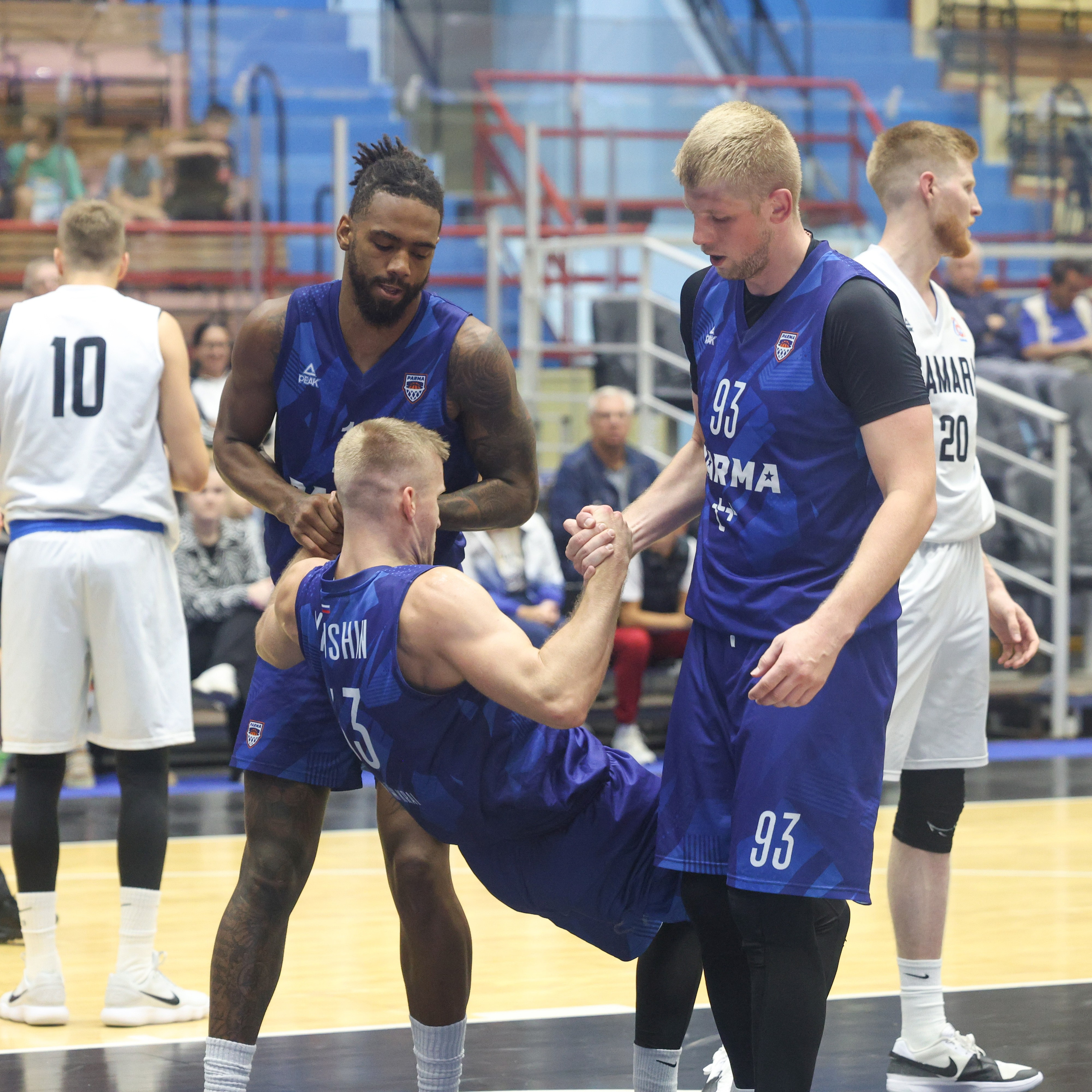 Турнир по баскетболу памяти В. Е. Родионова 2024. Фотограф Дмитрий Алексеев