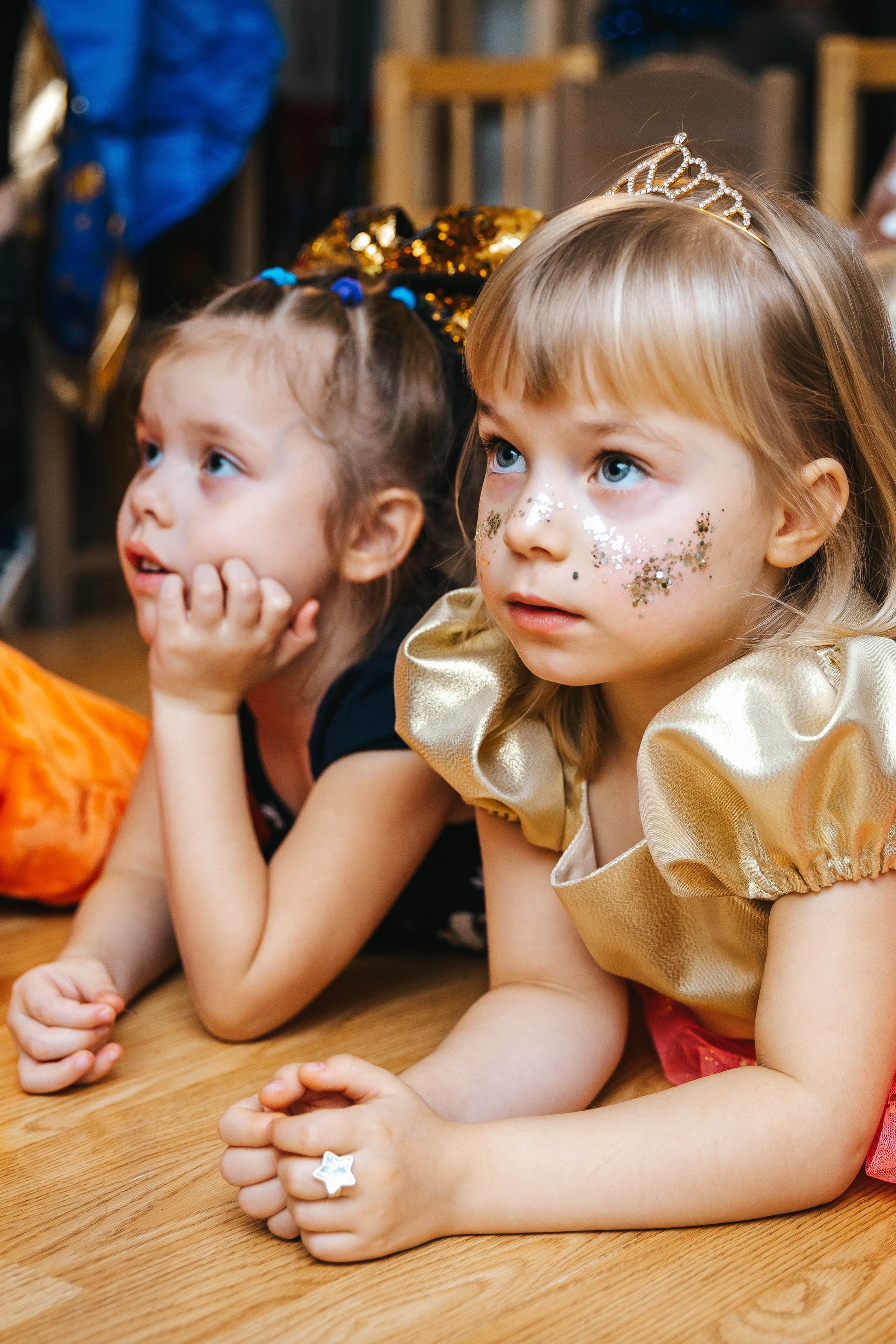 Новогодний утренник в Монтессори-садике. Семейный lifestyle фотограф в Санкт-Петербурге Людмила Пахомова