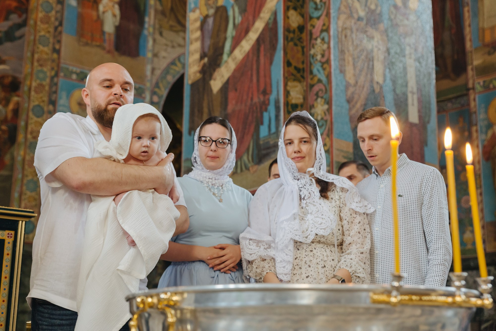 Индивидуальное крещение в Храме Воскресения Христова Спас на Крови. где красиво крестить в Питере, сколько стоит крещение в СПб, топ храмов для крестин, как выбрать церковь для крещения