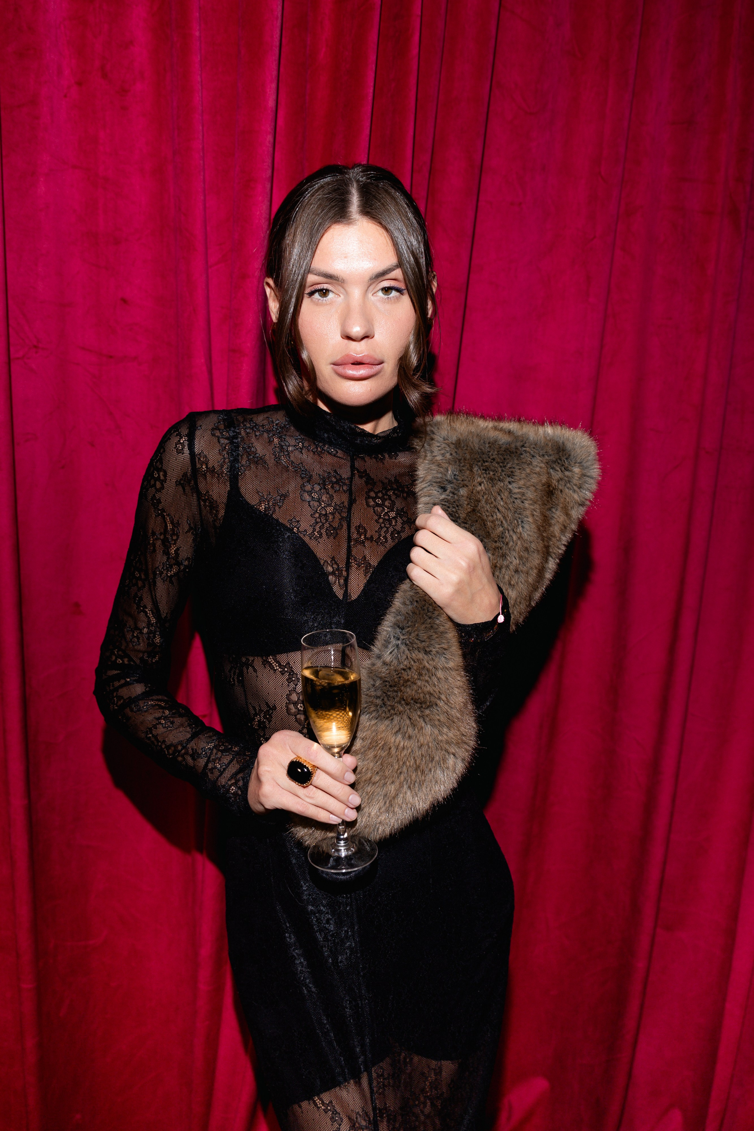 М КОСМЕТИК X VIVIENNE SABO. Репортажный фотограф Сурков Артем Москва