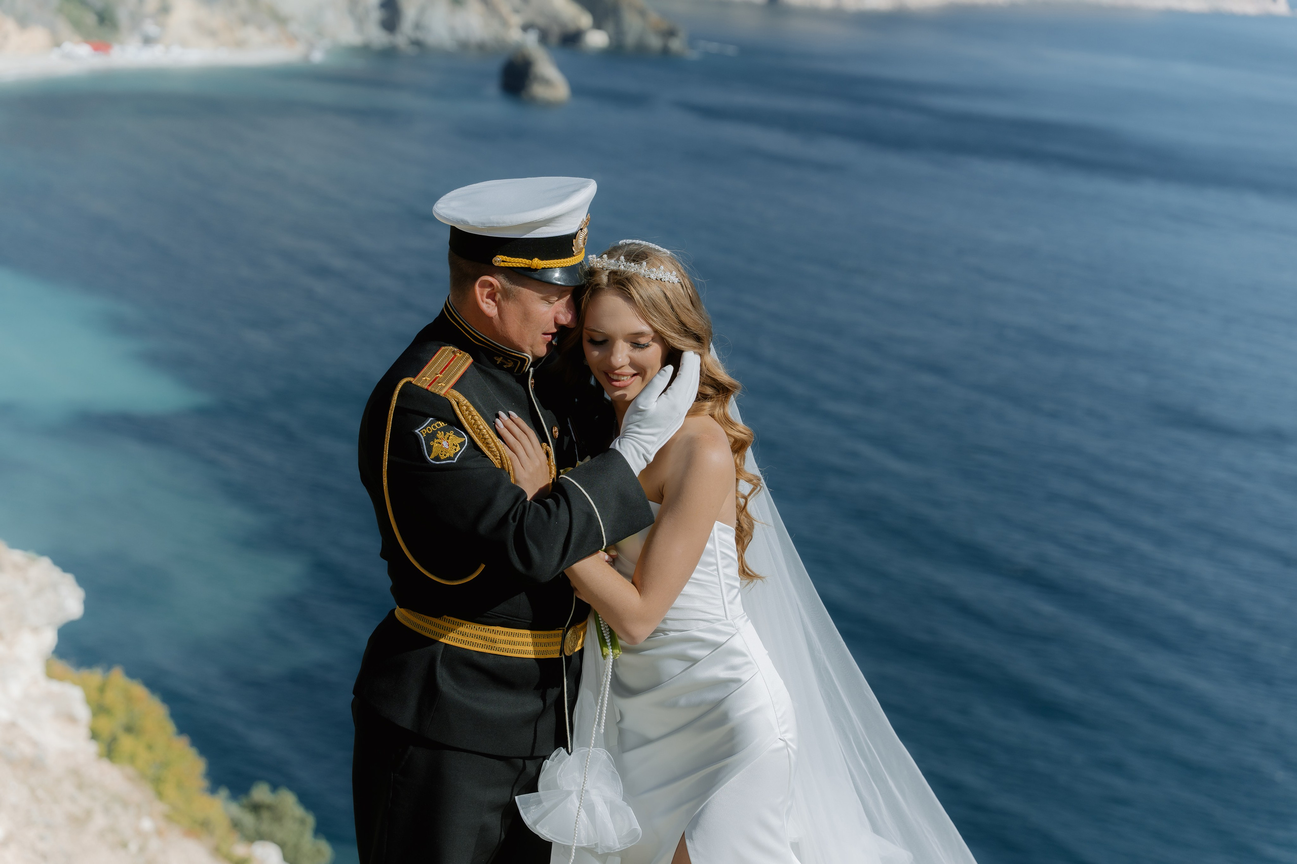 Пётр и Вероника. Главная