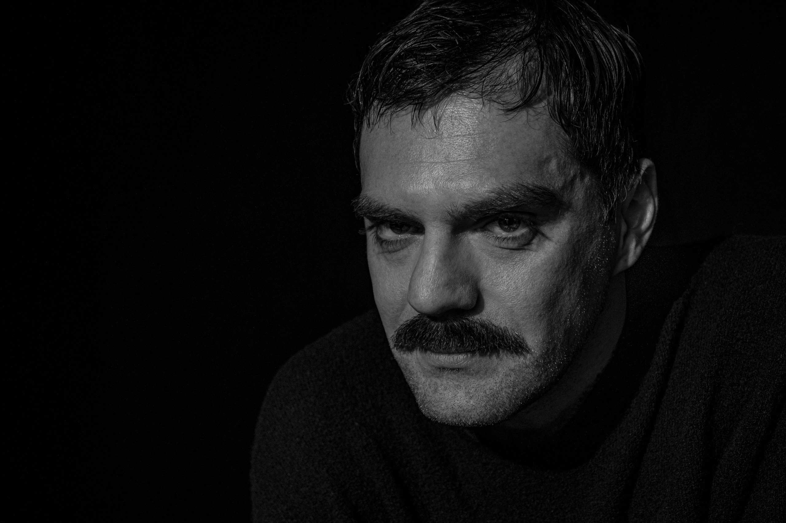 Студийная съемка для актёра Павла Мамонова. Портретный фотограф в Москве Ковалева Валентина