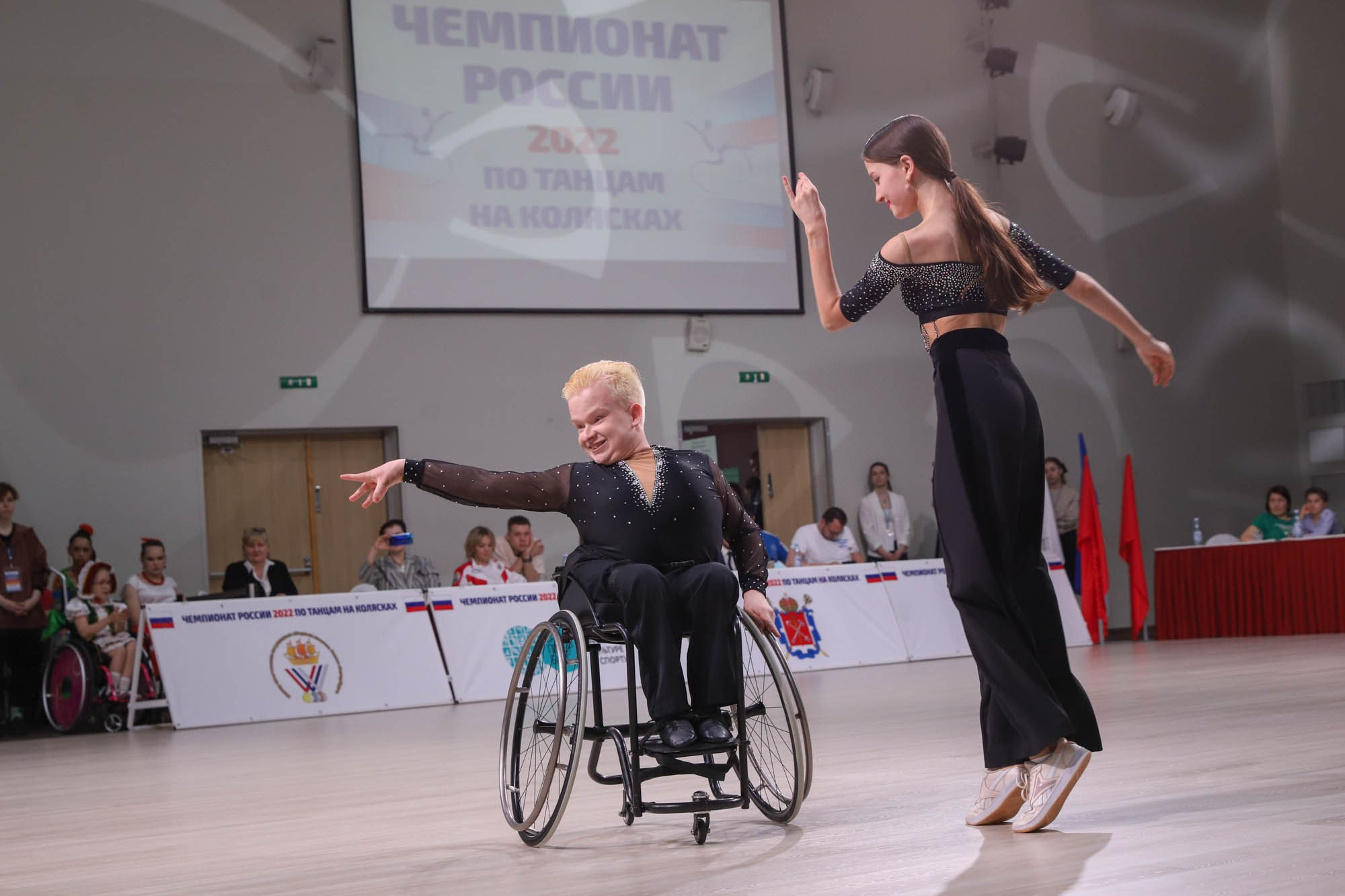 Чемпионат России по танцам на колясках. Фотограф Дарья Попова