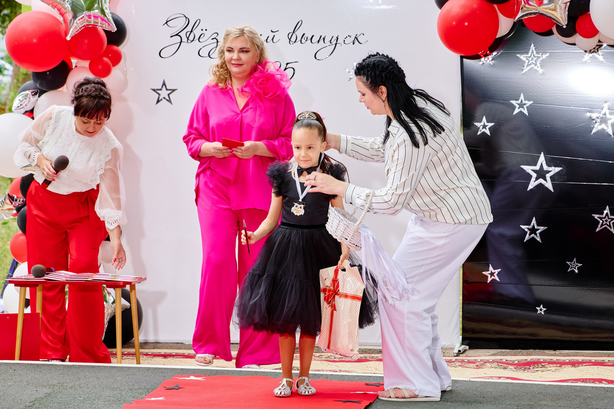 Выпускной 45 сад. Фотограф Выпускные альбомы Таганрог Сергей Коробченко