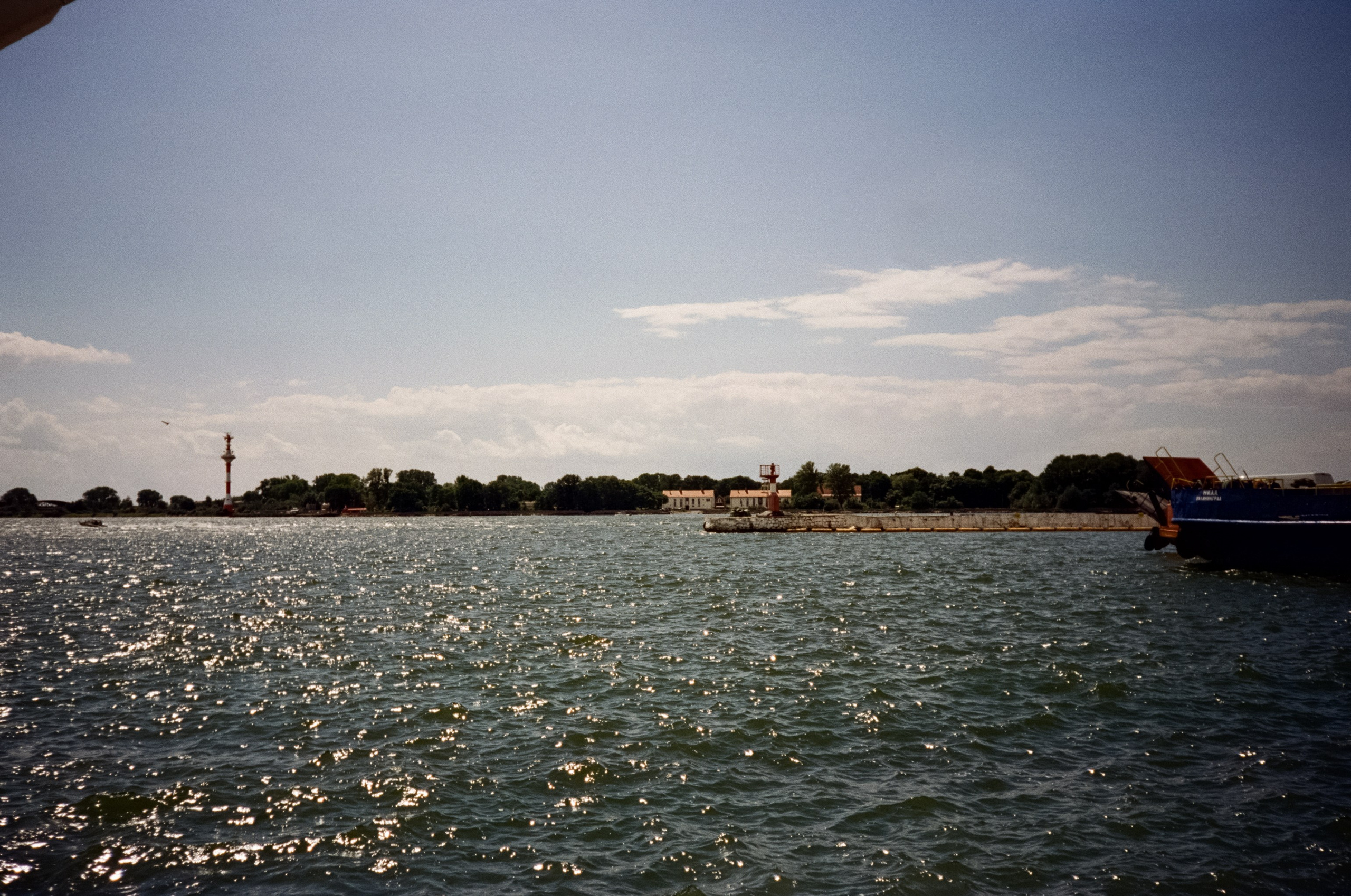 Балтийск.Море, корабли, маяк и улочки города. Фотограф-документалист Мария Осокина